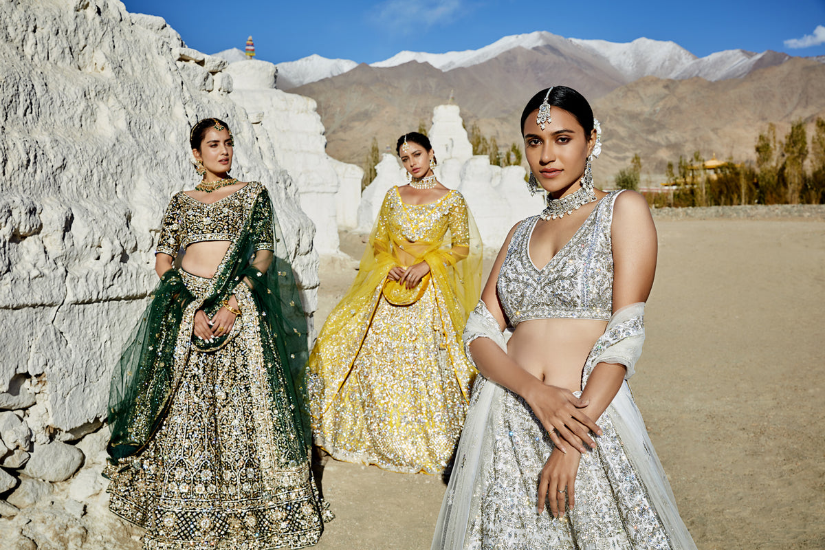 Condora 🇲🇦🕊️  Fashion, Indian dresses traditional, Bridal