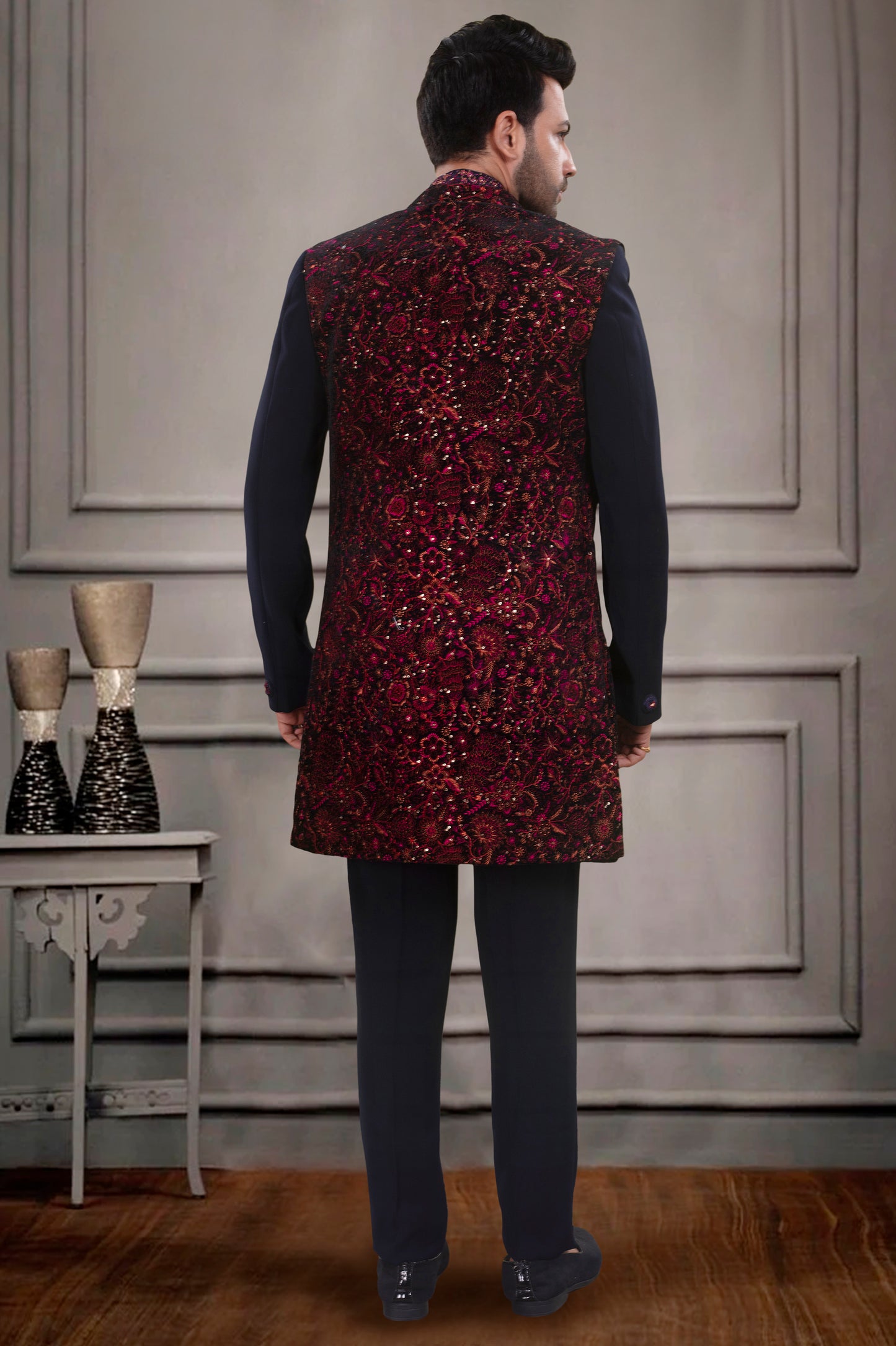 Mens Sherwani-  V260011