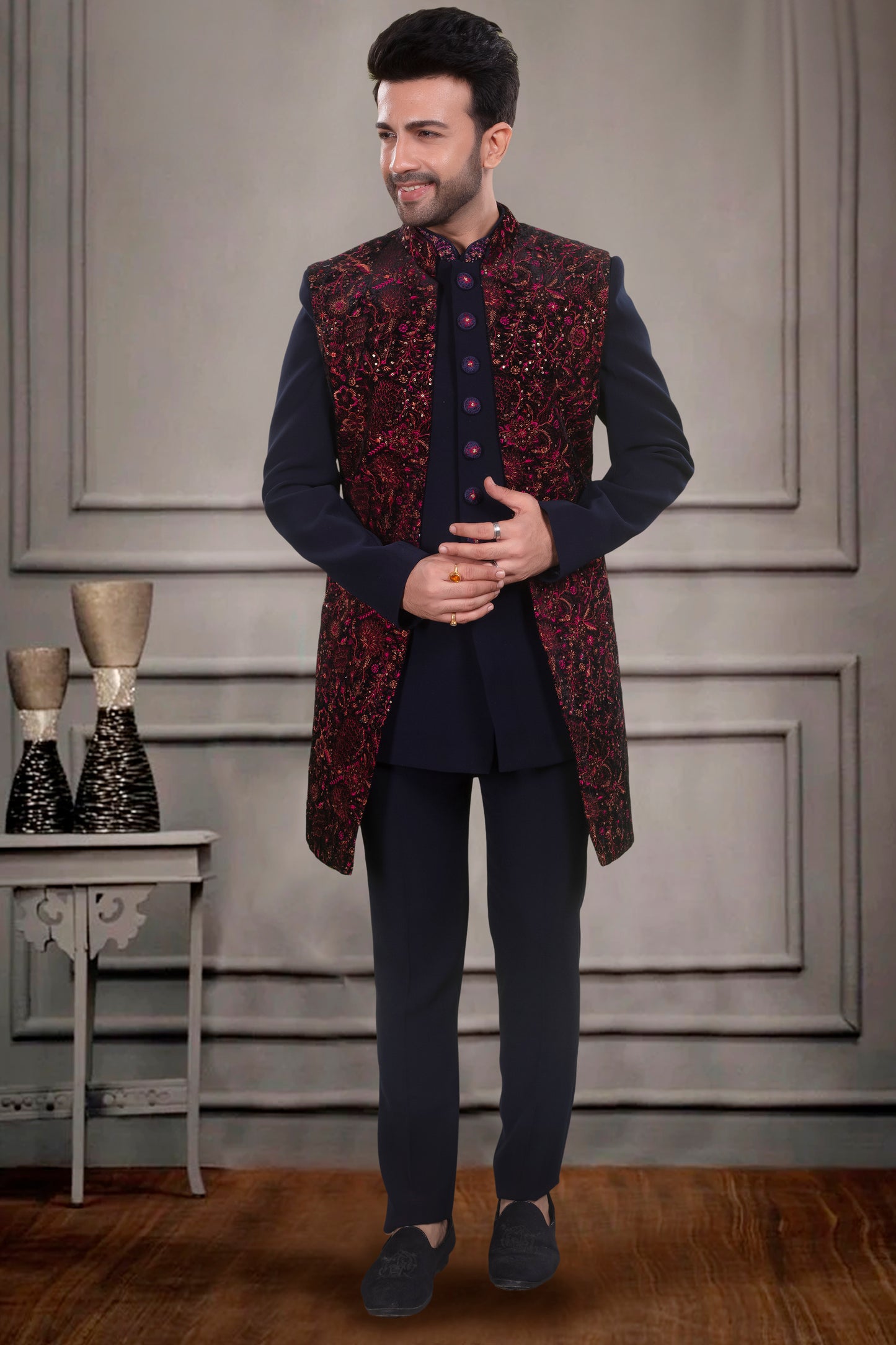Mens Sherwani-  V260011
