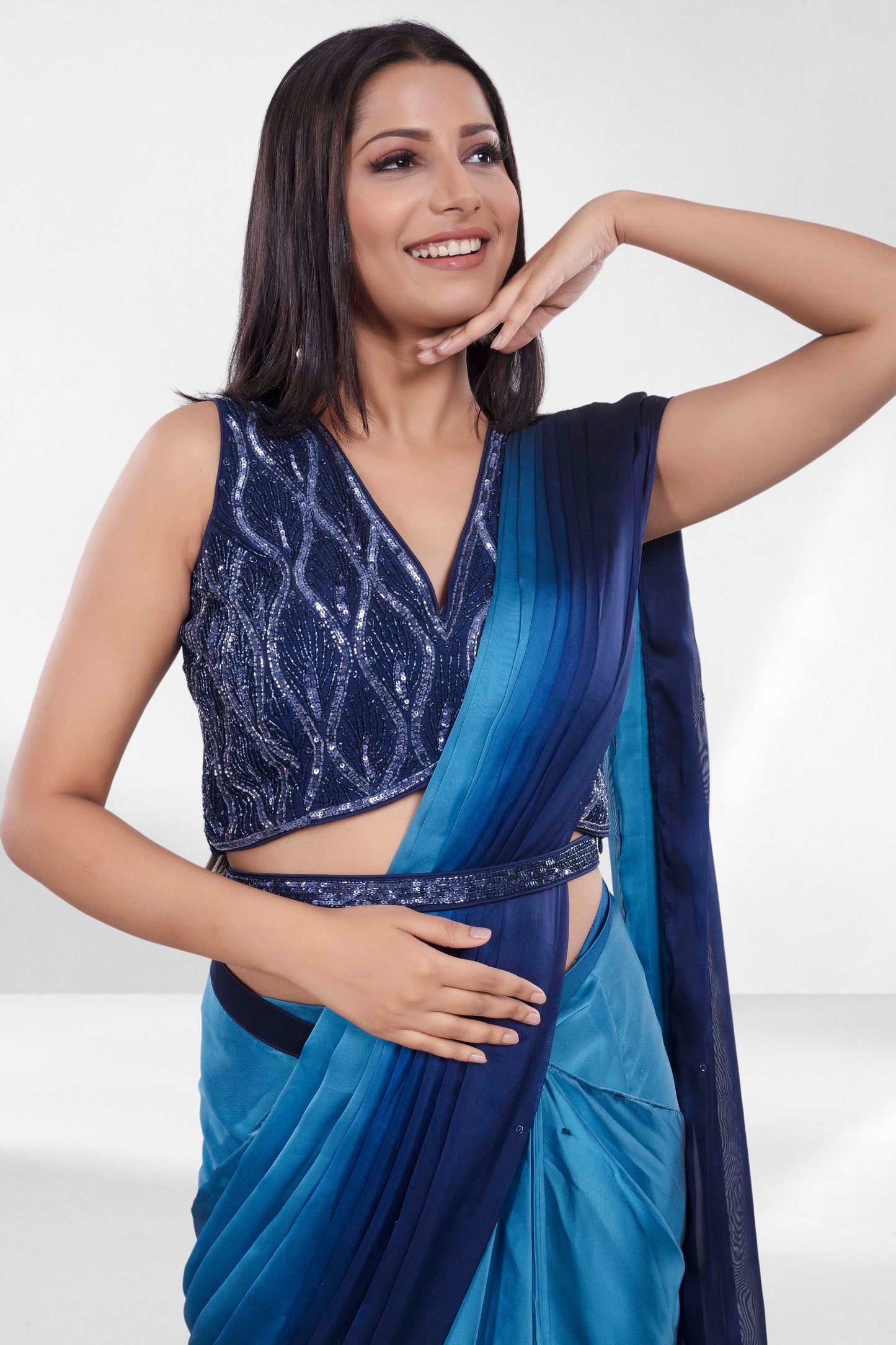 Pre-Stitched Saree W/ Readymade Blouse - D086