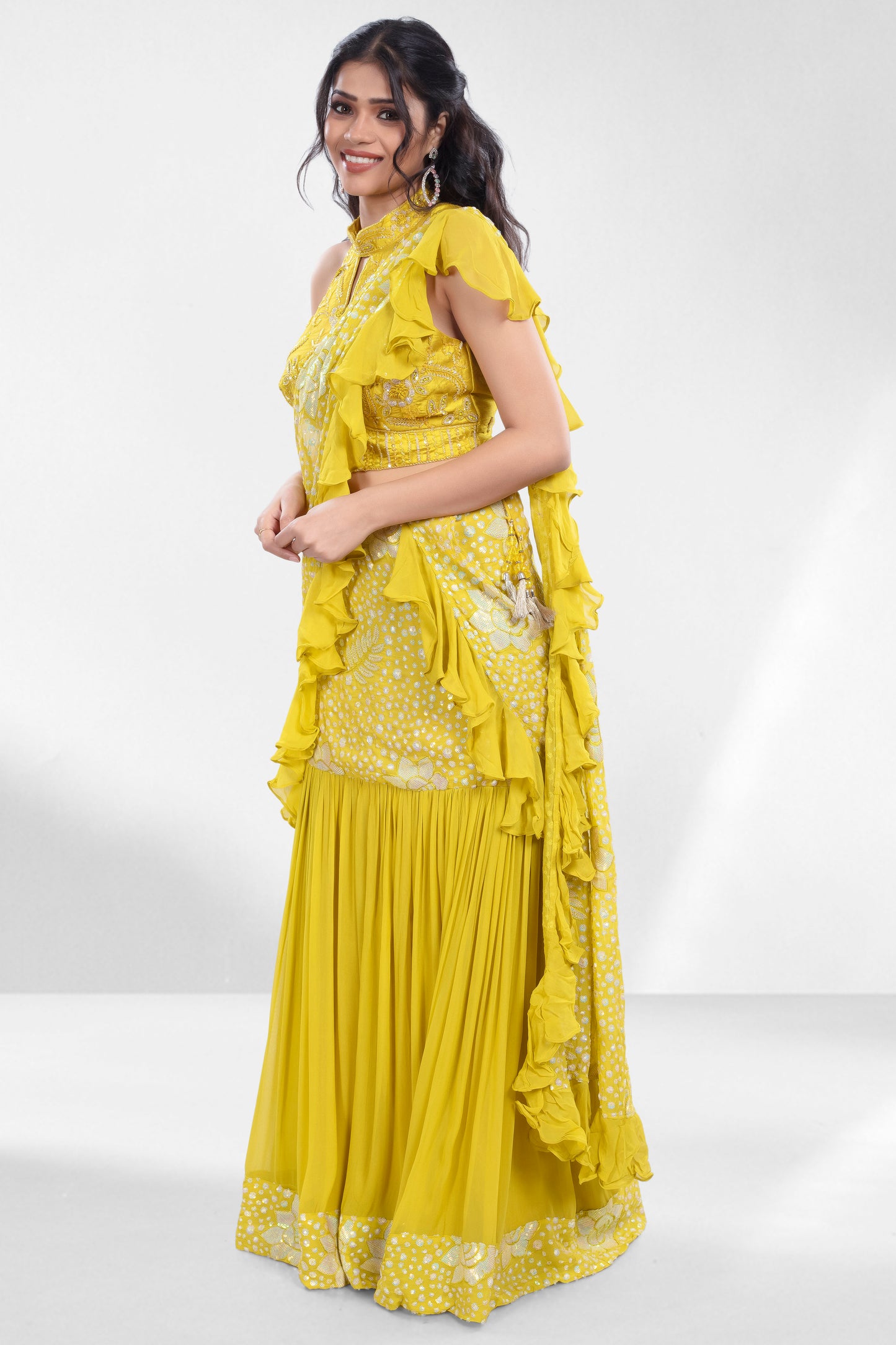 Pre-Stitched Saree W/ Readymade Blouse - D085