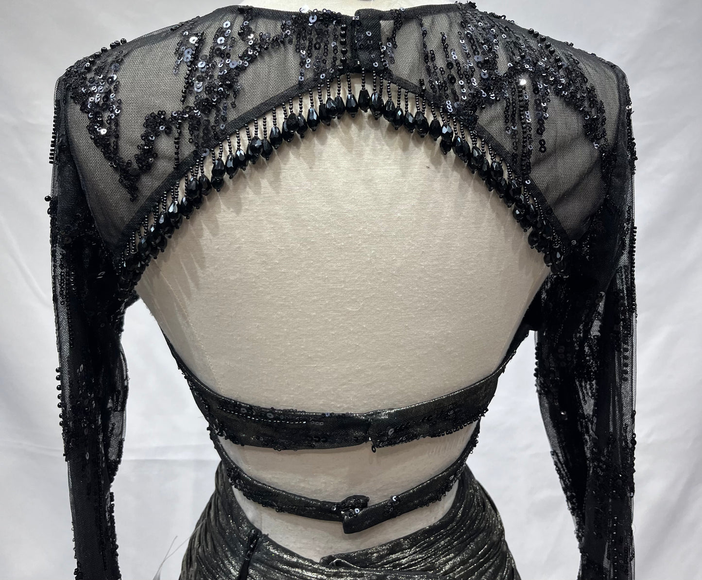 Pre-Stitched Saree W/ Readymade Blouse - D040