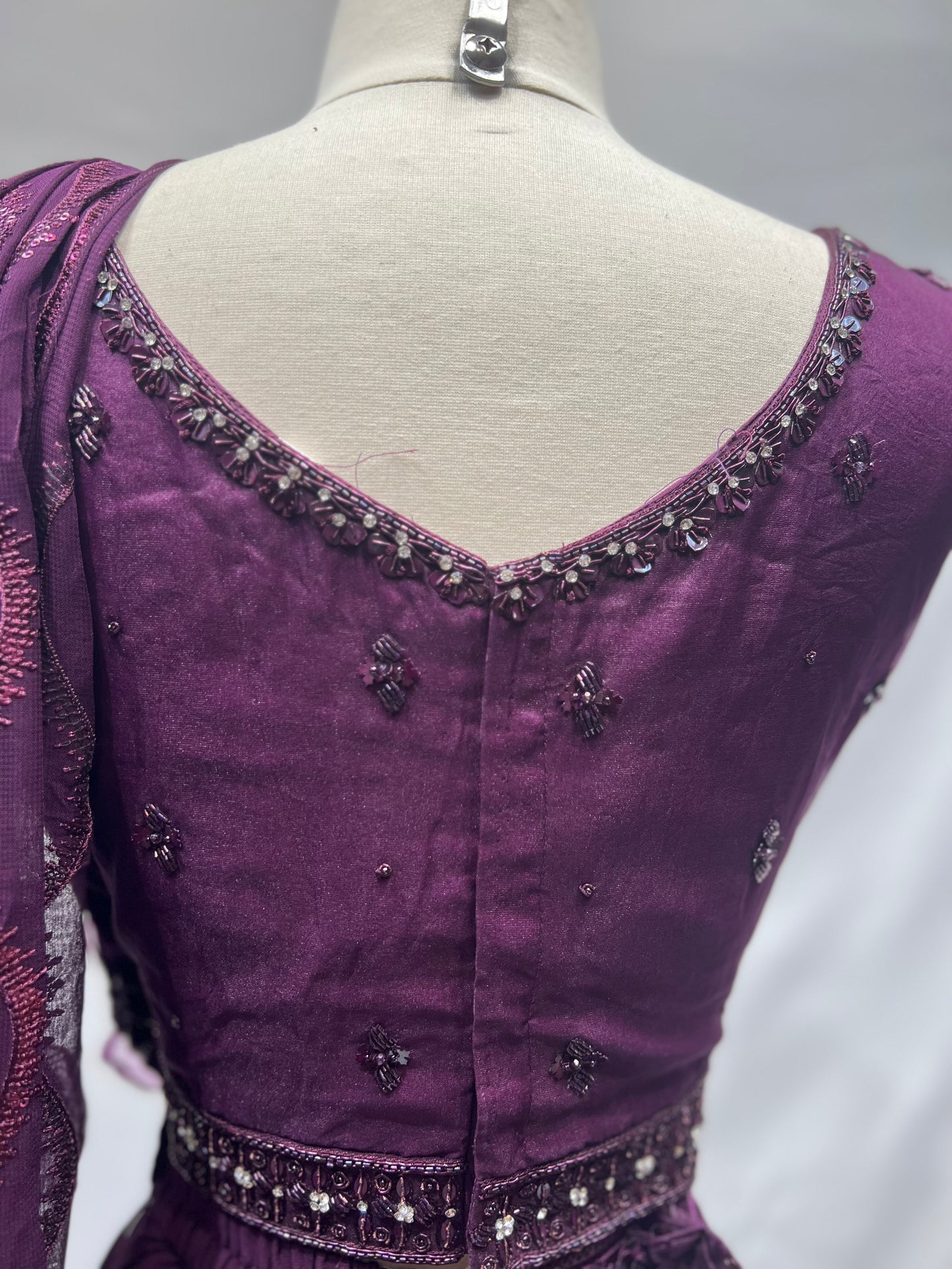 Pre-Stitched Saree W/ Readymade Blouse D-022