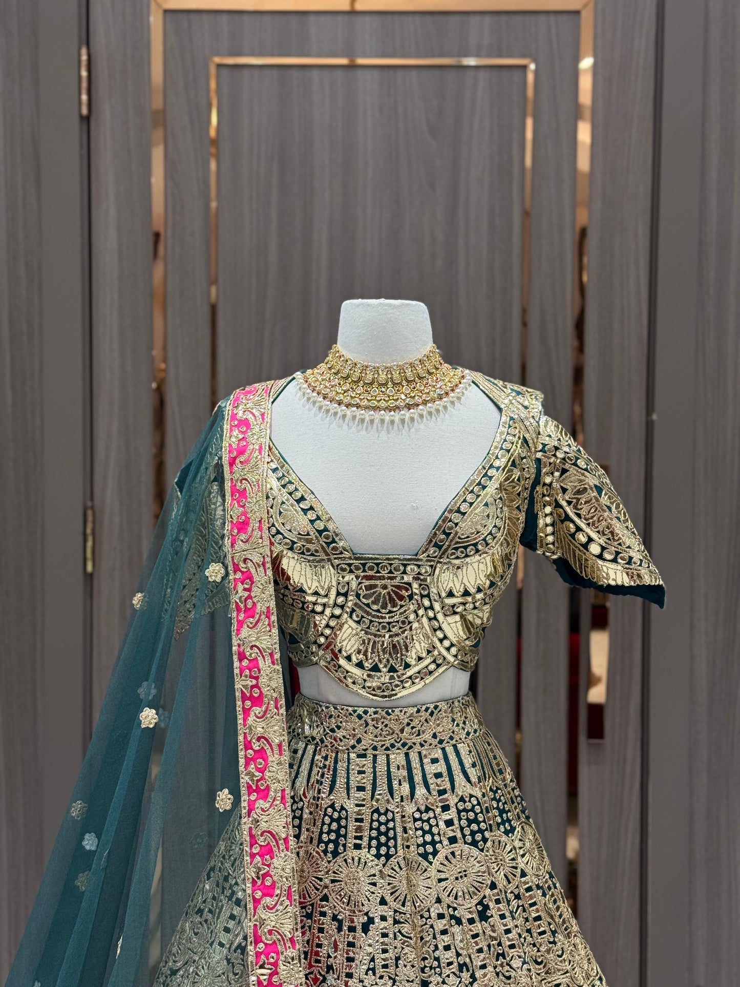 Online Exclusive - 015