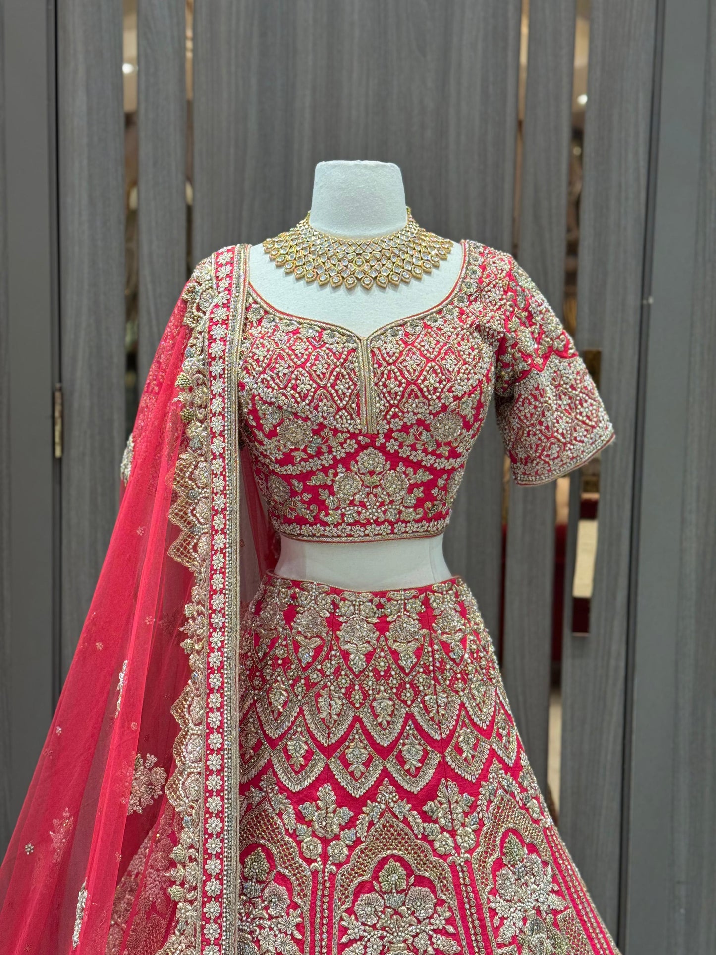 Online Exclusive - 002