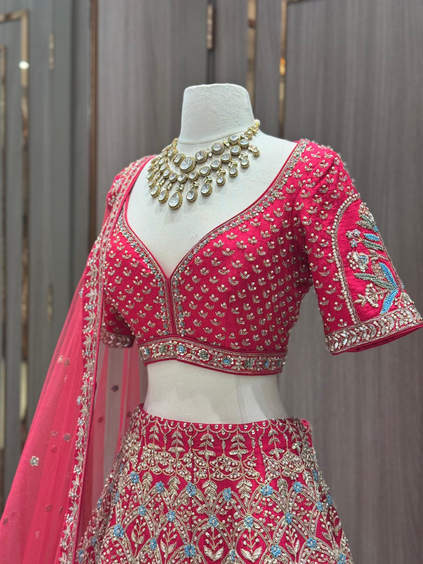 Online Exclusive- 011