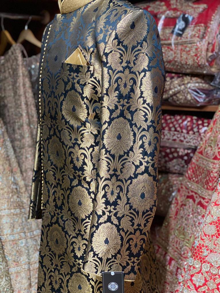 Black and Gold Brocade Size 42 Sherwani