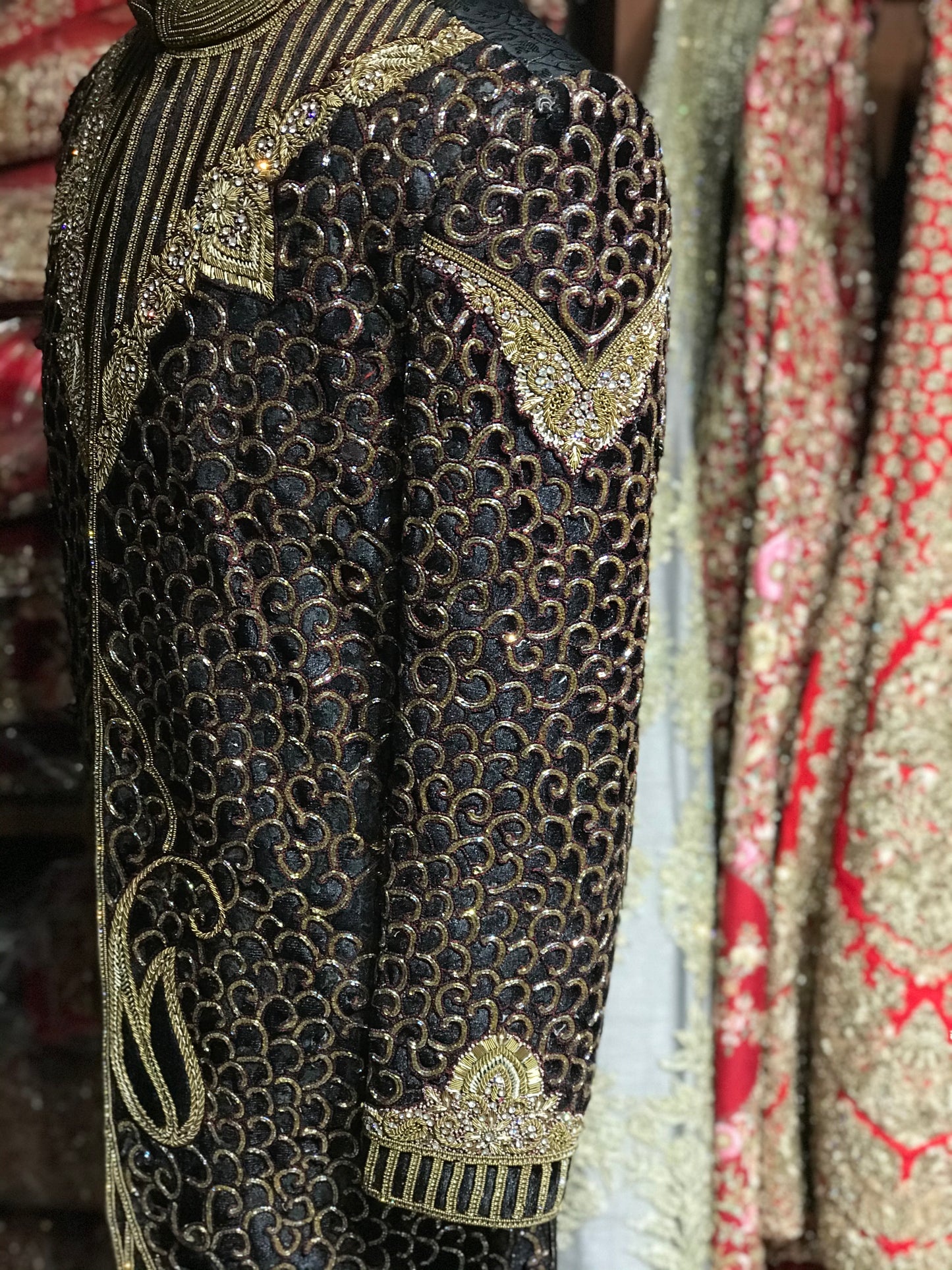Black Maharajah Size 46 Sherwani
