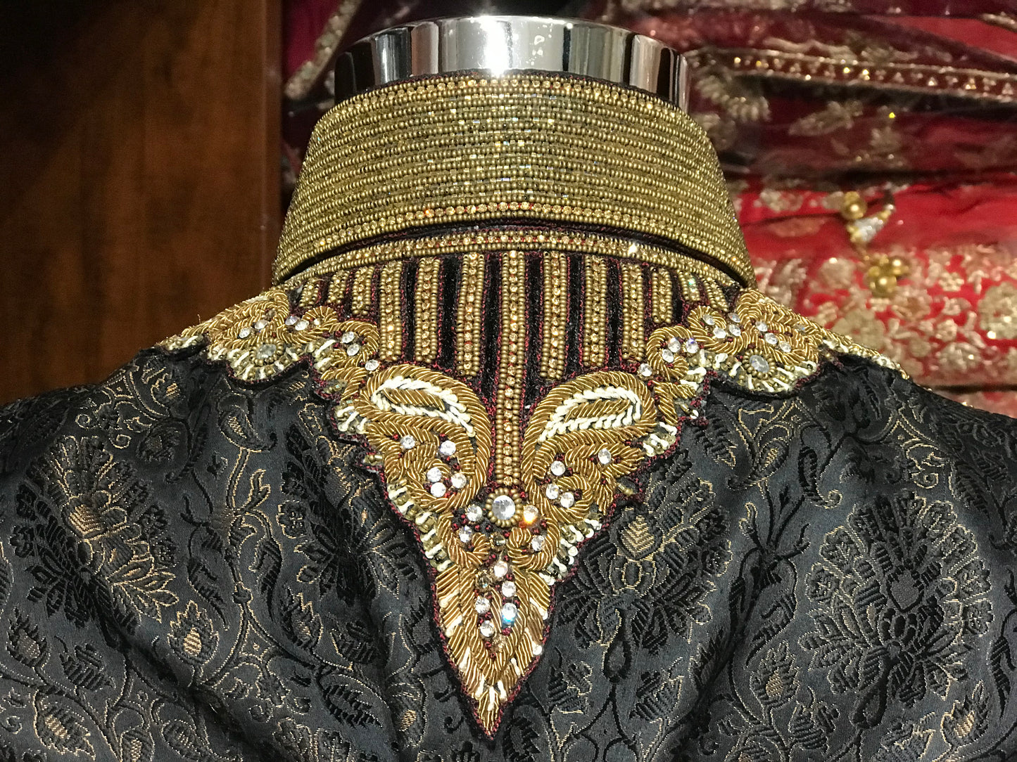 Black Maharajah Size 46 Sherwani