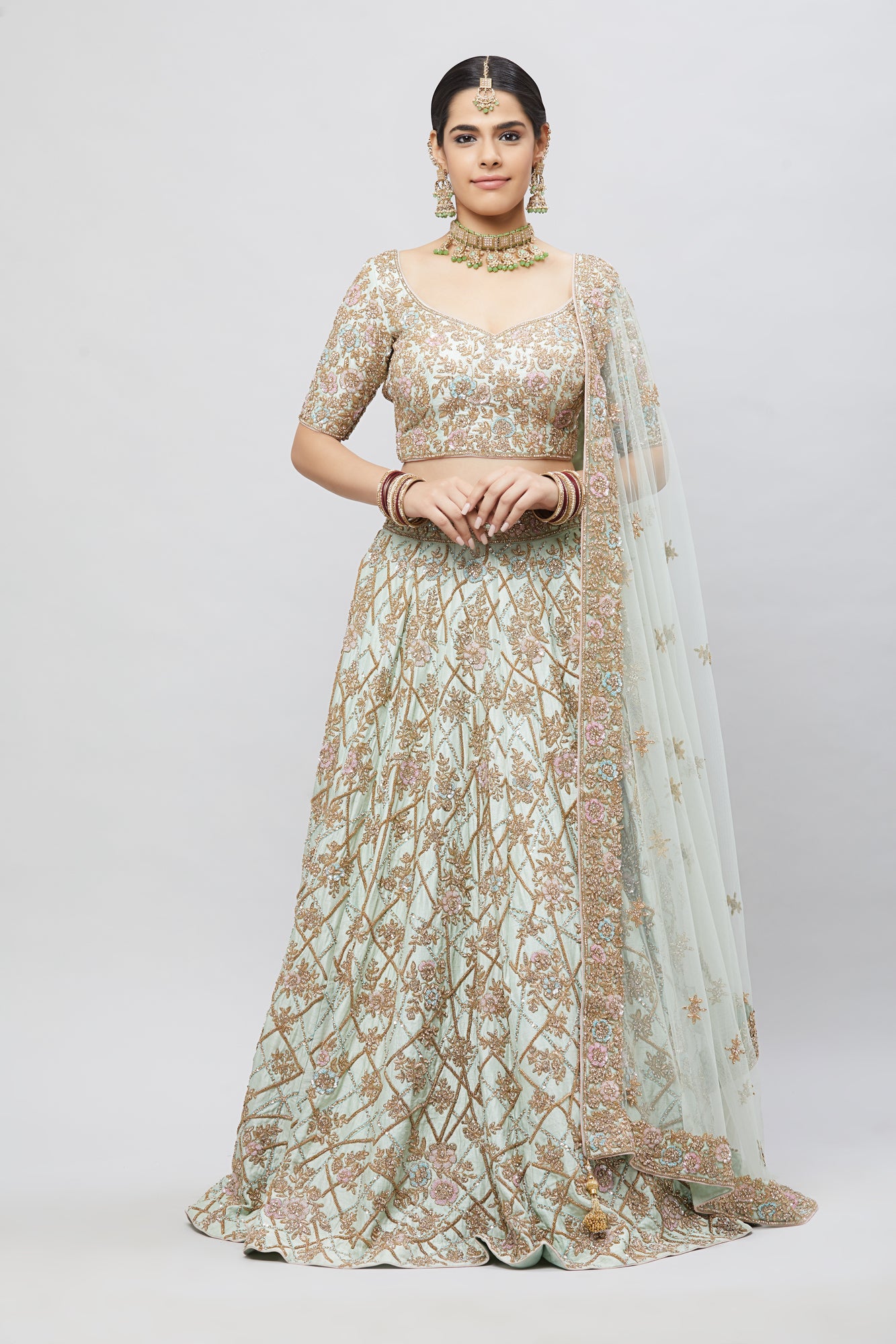 Parikatha Collection Bridal Wear Lehenga BLD9