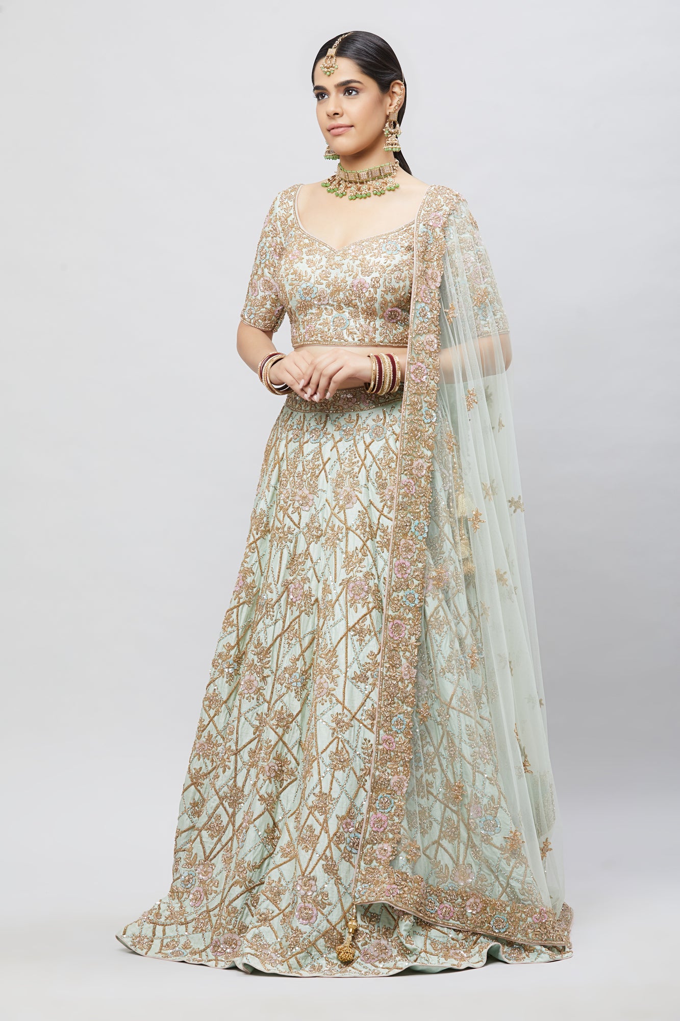 Parikatha Collection Bridal Wear Lehenga BLD9
