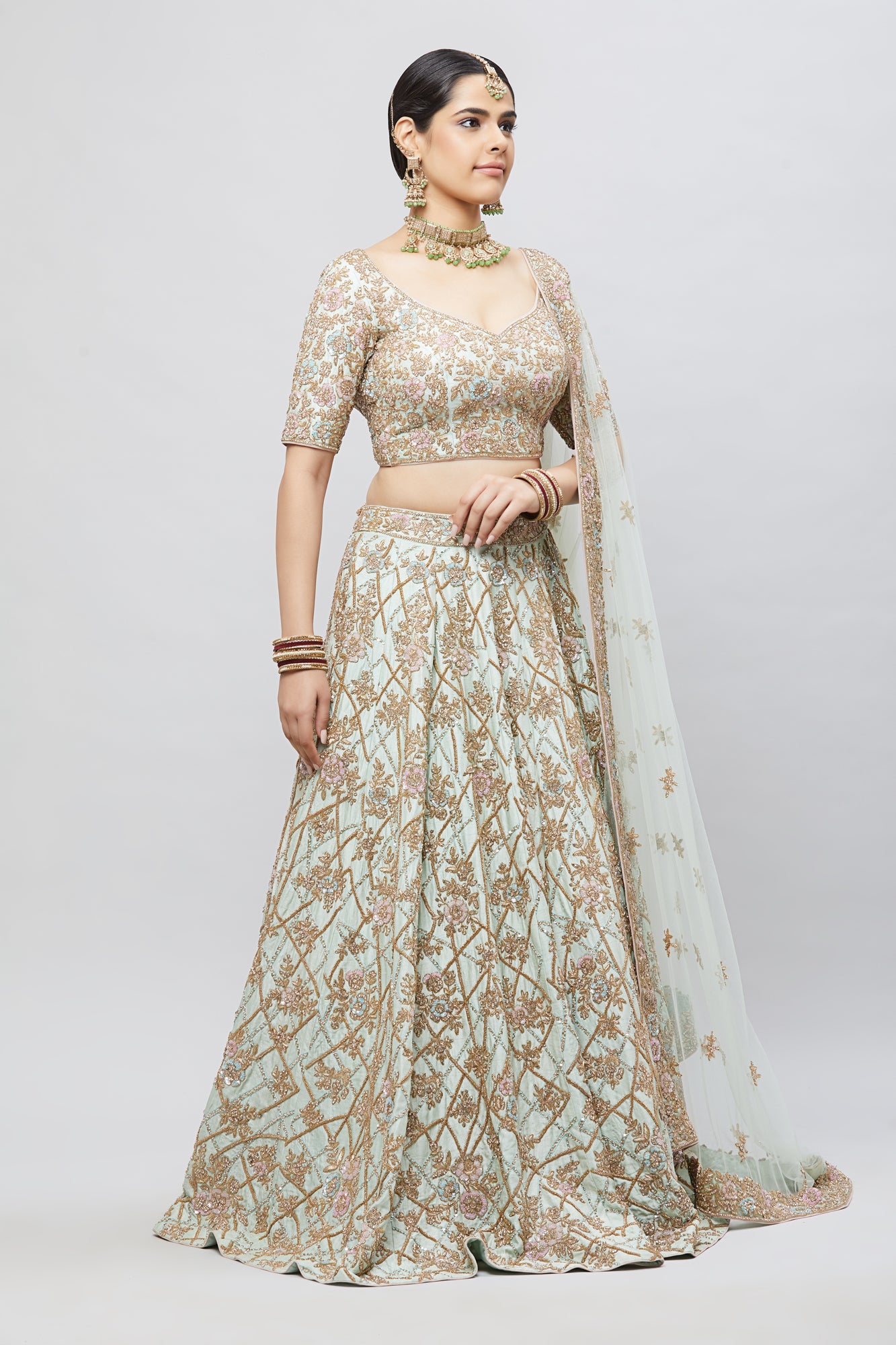 Parikatha Collection Bridal Wear Lehenga BLD9