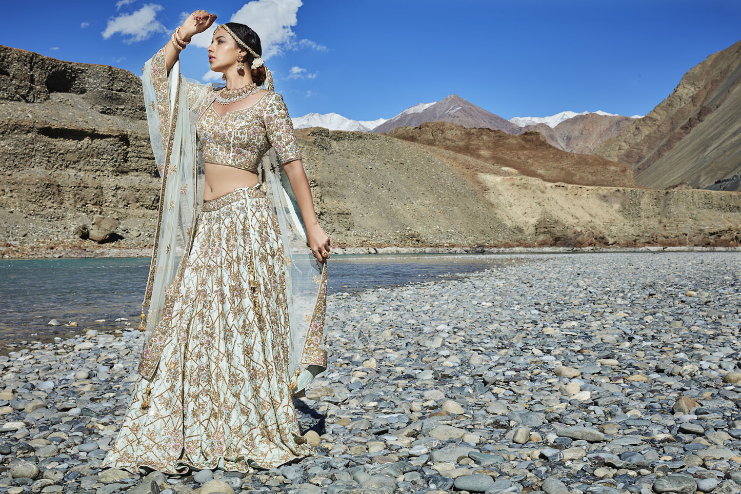 Parikatha Collection Bridal Wear Lehenga BLD9