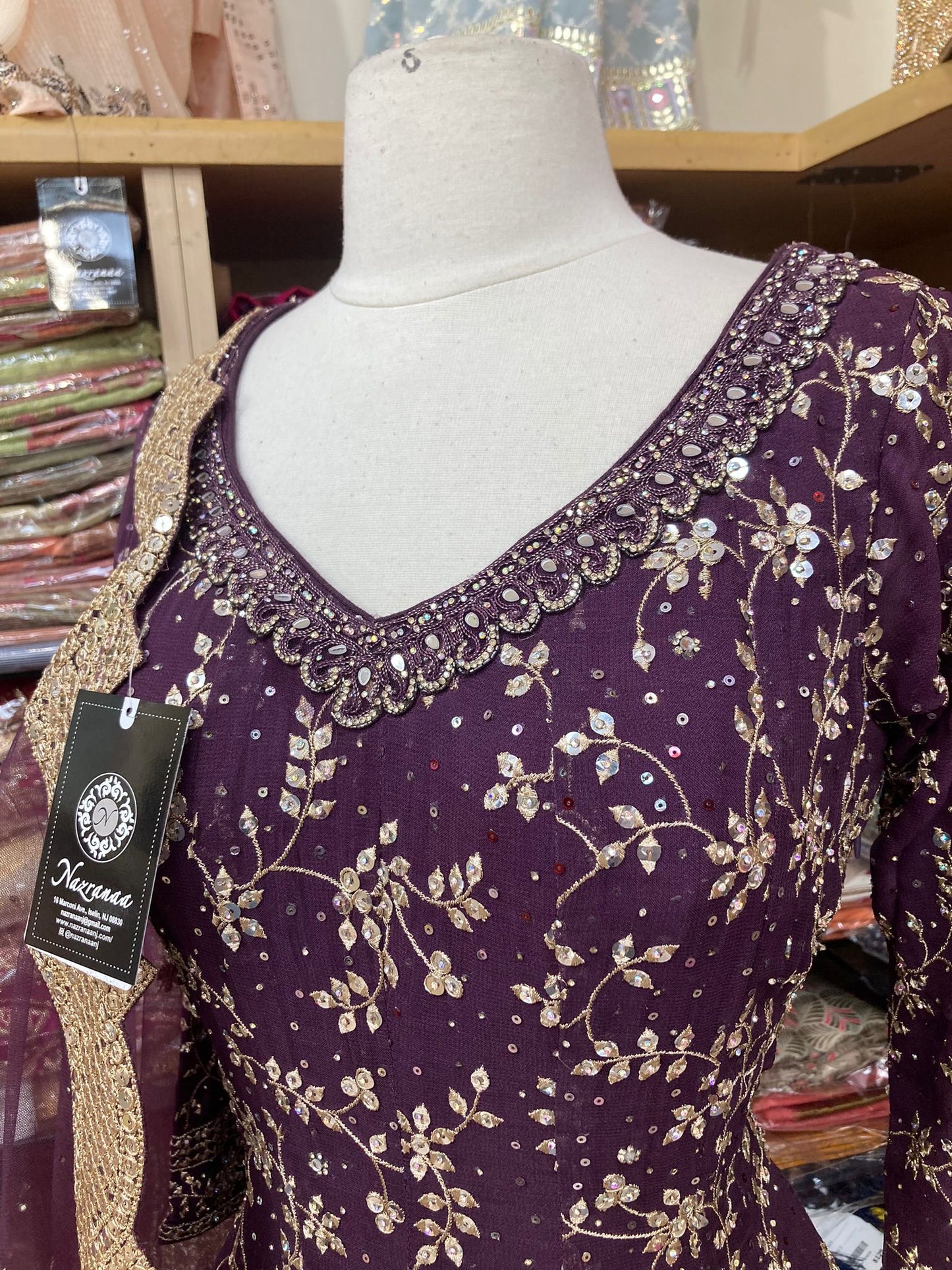 Partywear Lacha -D001