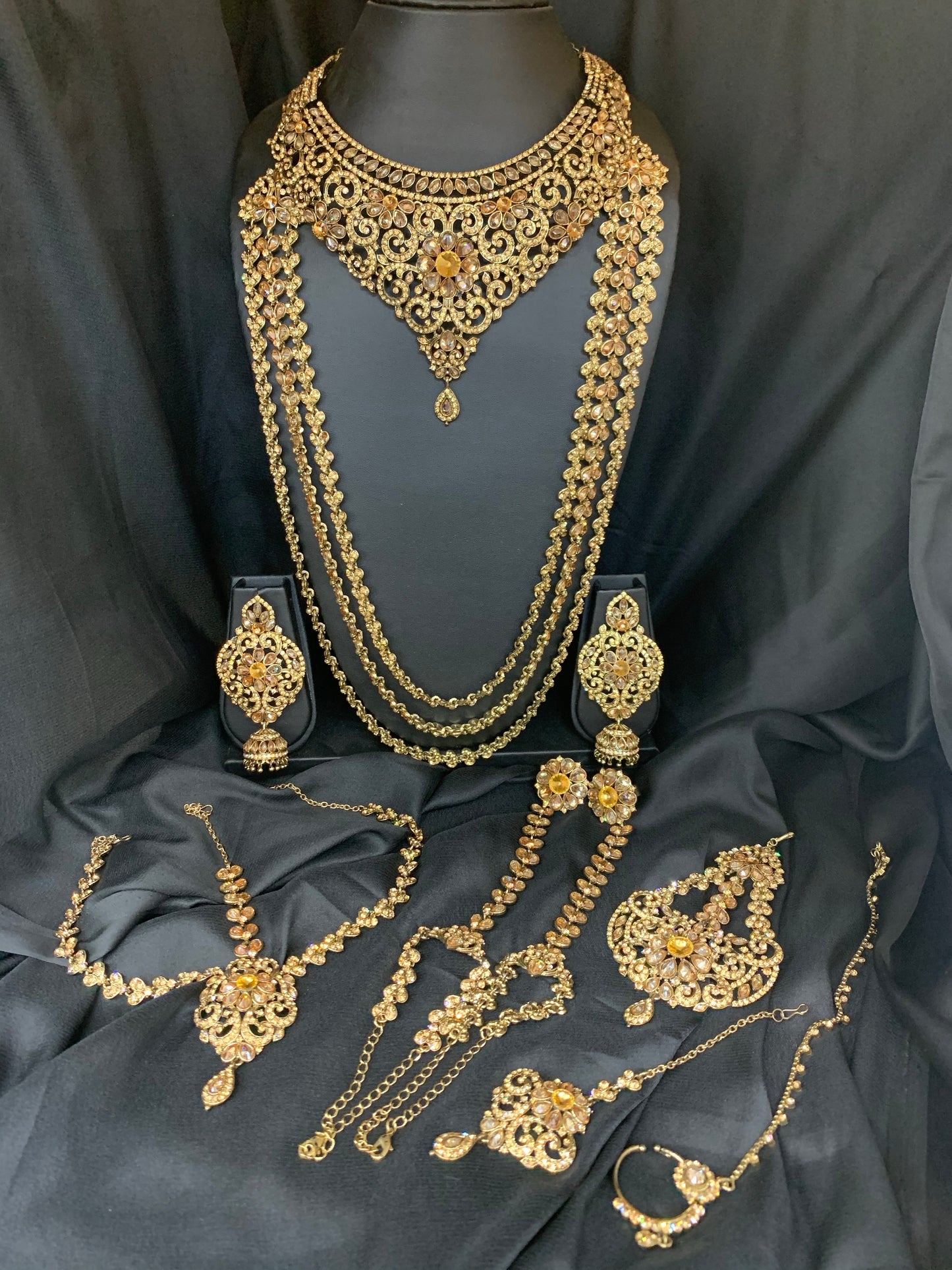 Anuja Antique Gold Bridal Jewelry Set W/Rhinestones