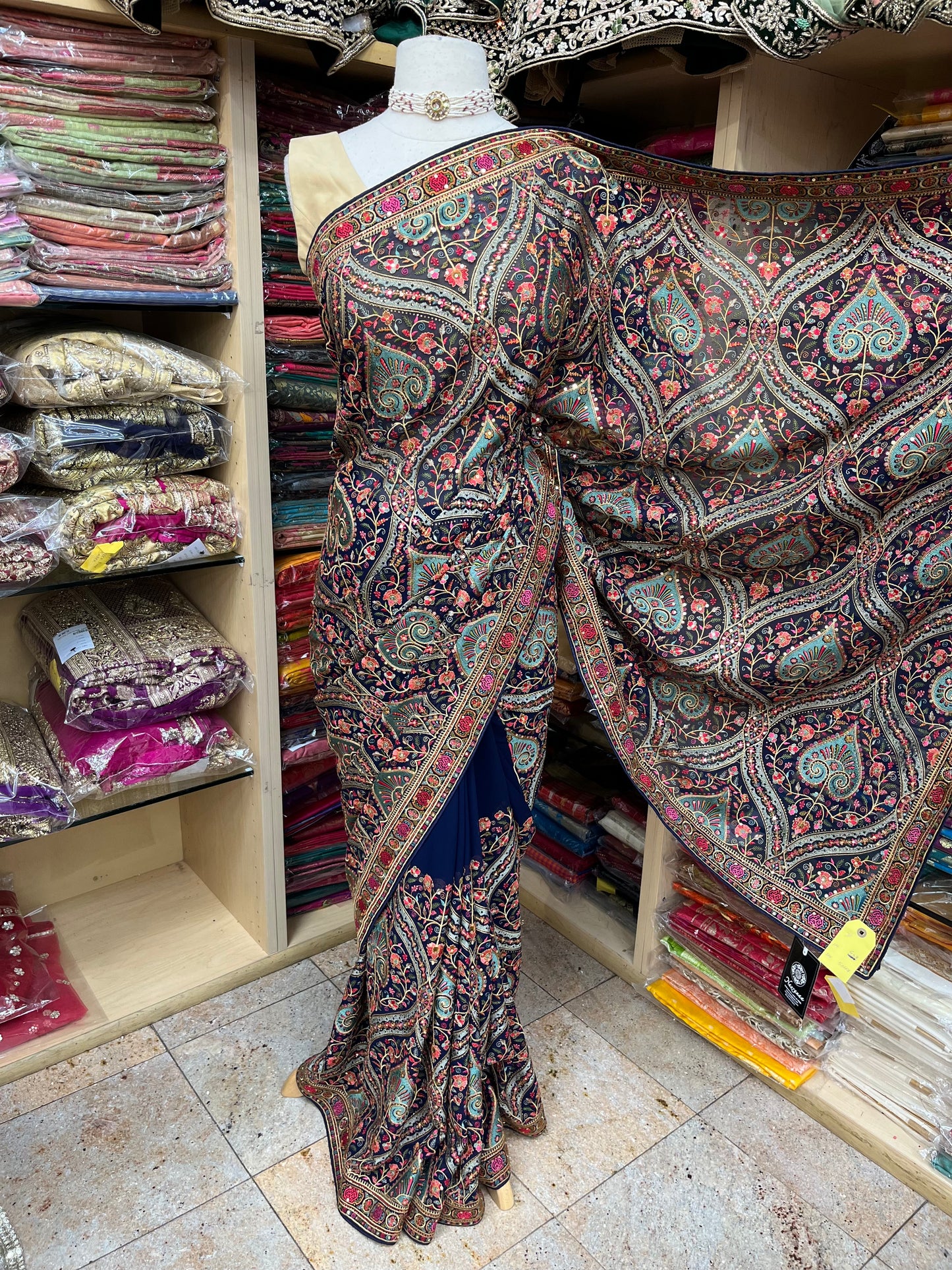 Party Wear Saree D-078