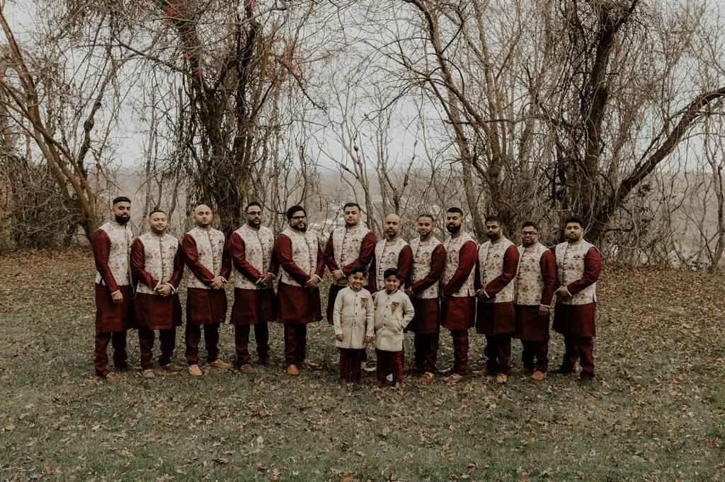 Custom Groomsmen Outfits