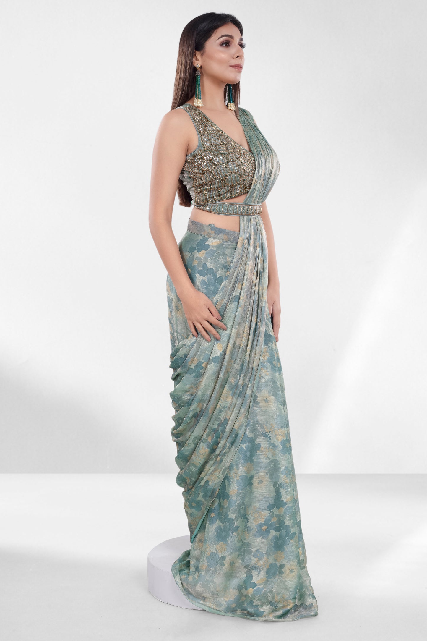 Pre-Stitched Saree W/ Readymade Blouse - D101