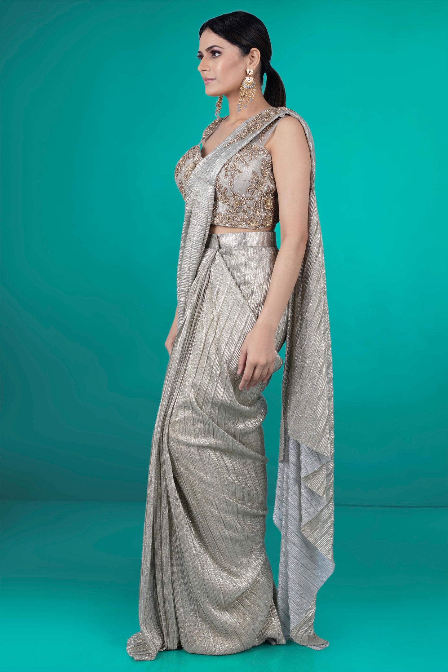 Pre-Stitched Saree W/ Readymade Blouse - D054