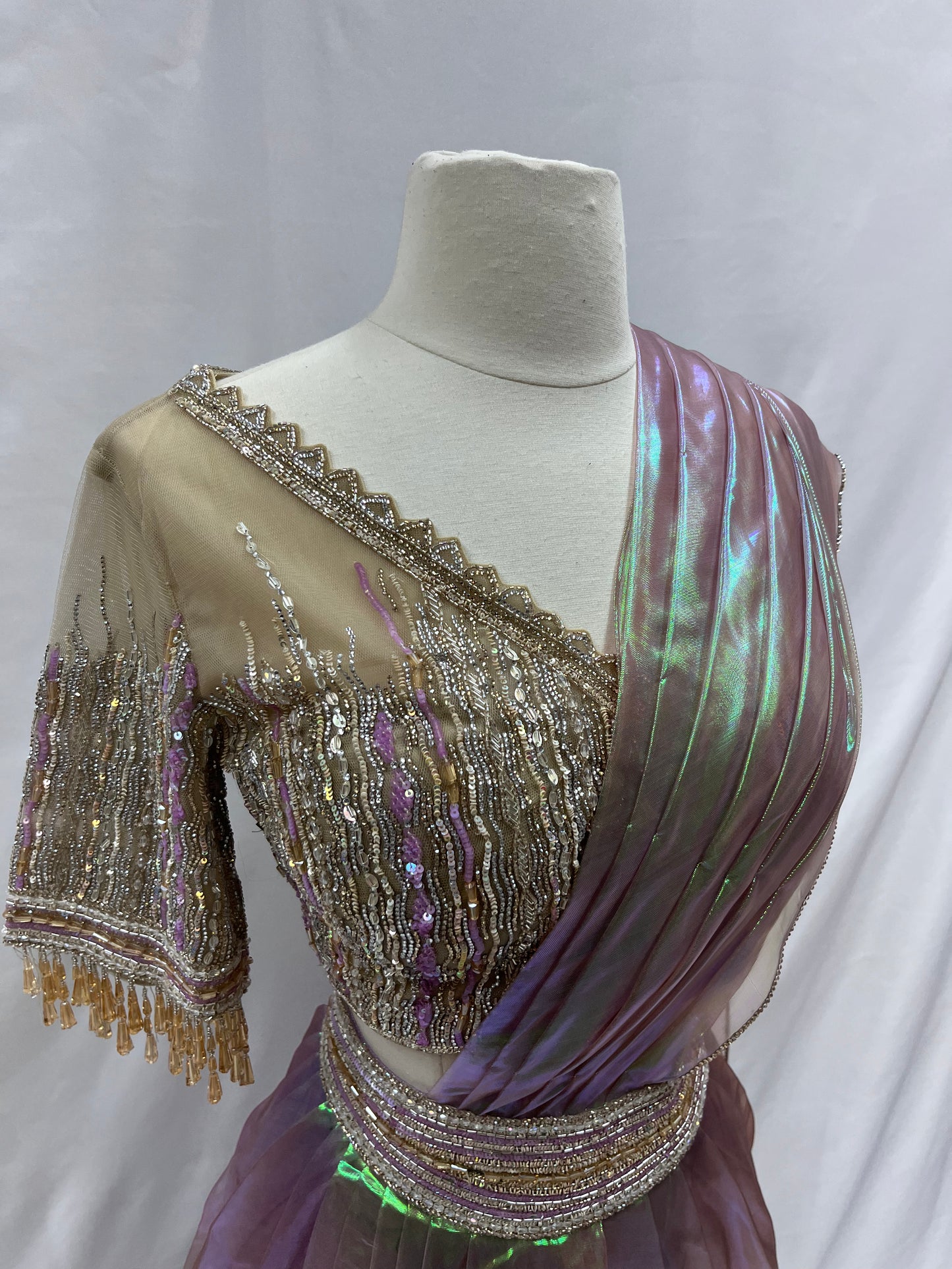 Pre-Stitched Saree W/ Readymade Blouse - D034