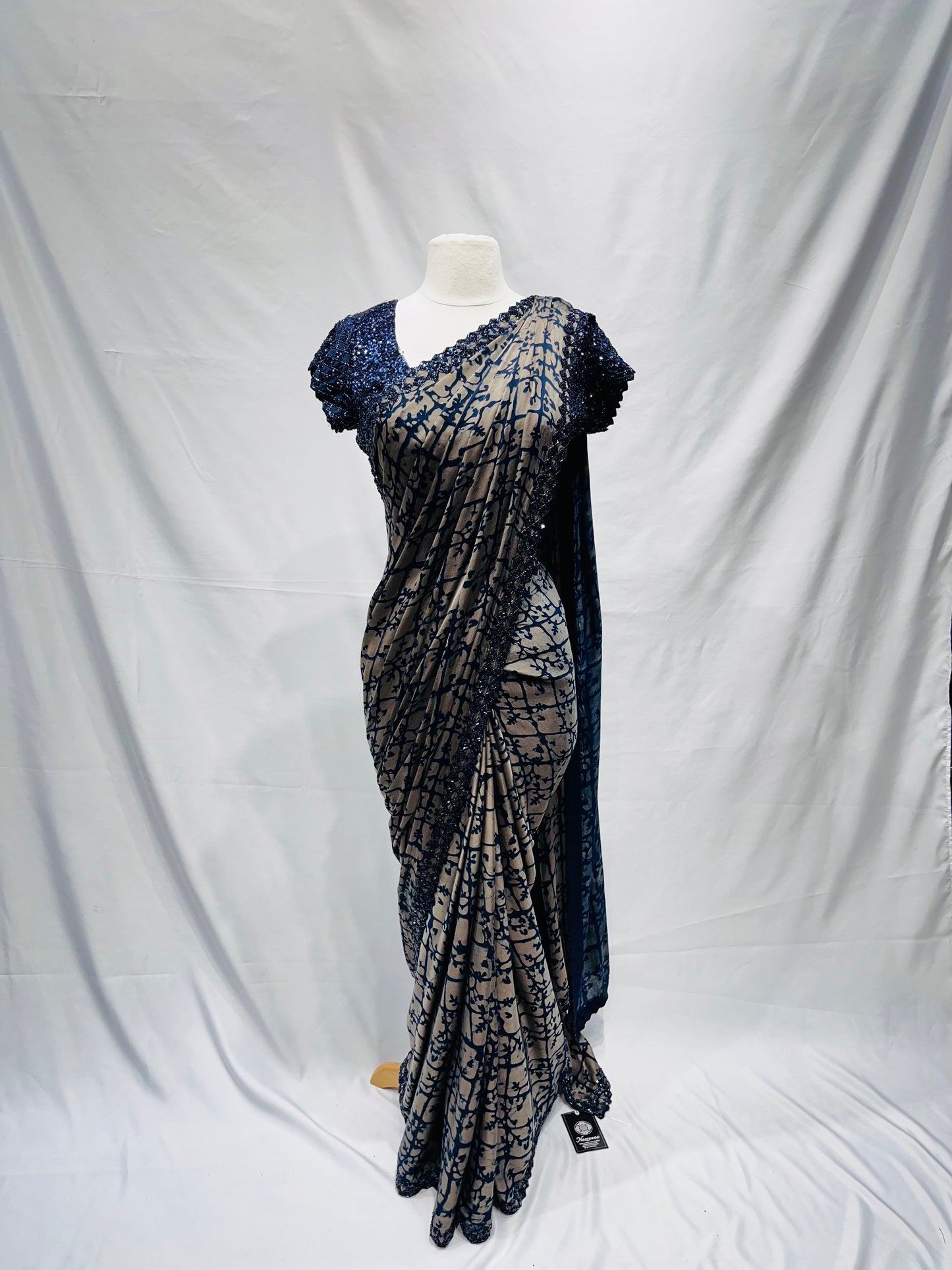 Party Wear Saree W/ readymade blouse D-176