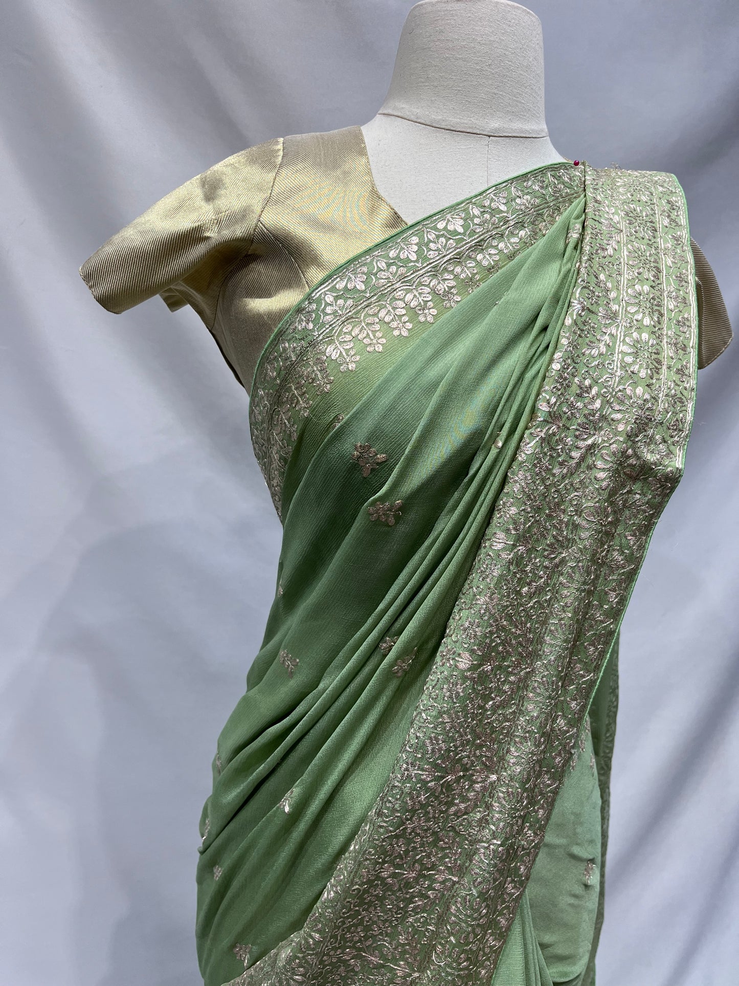 Party Wear Saree D-186