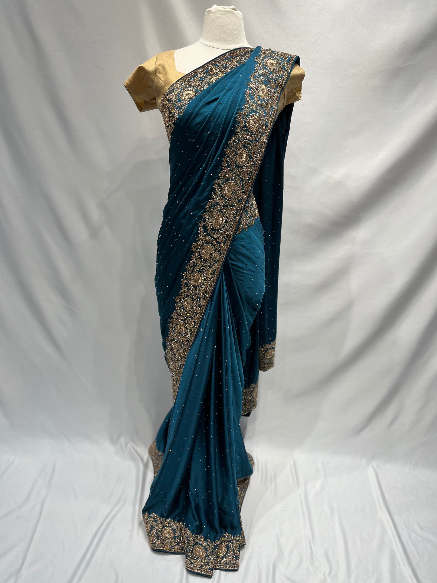 Party Wear Saree D-187