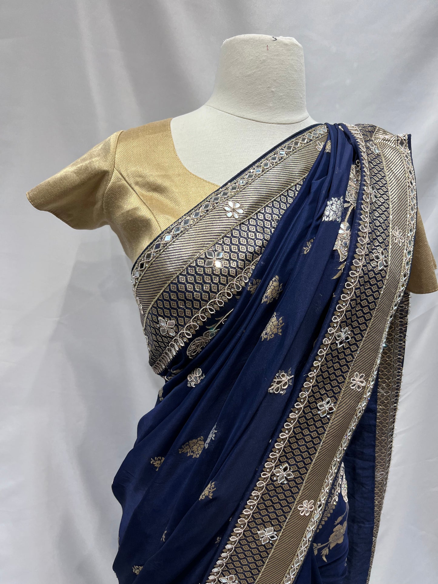 Party Wear Saree D-215