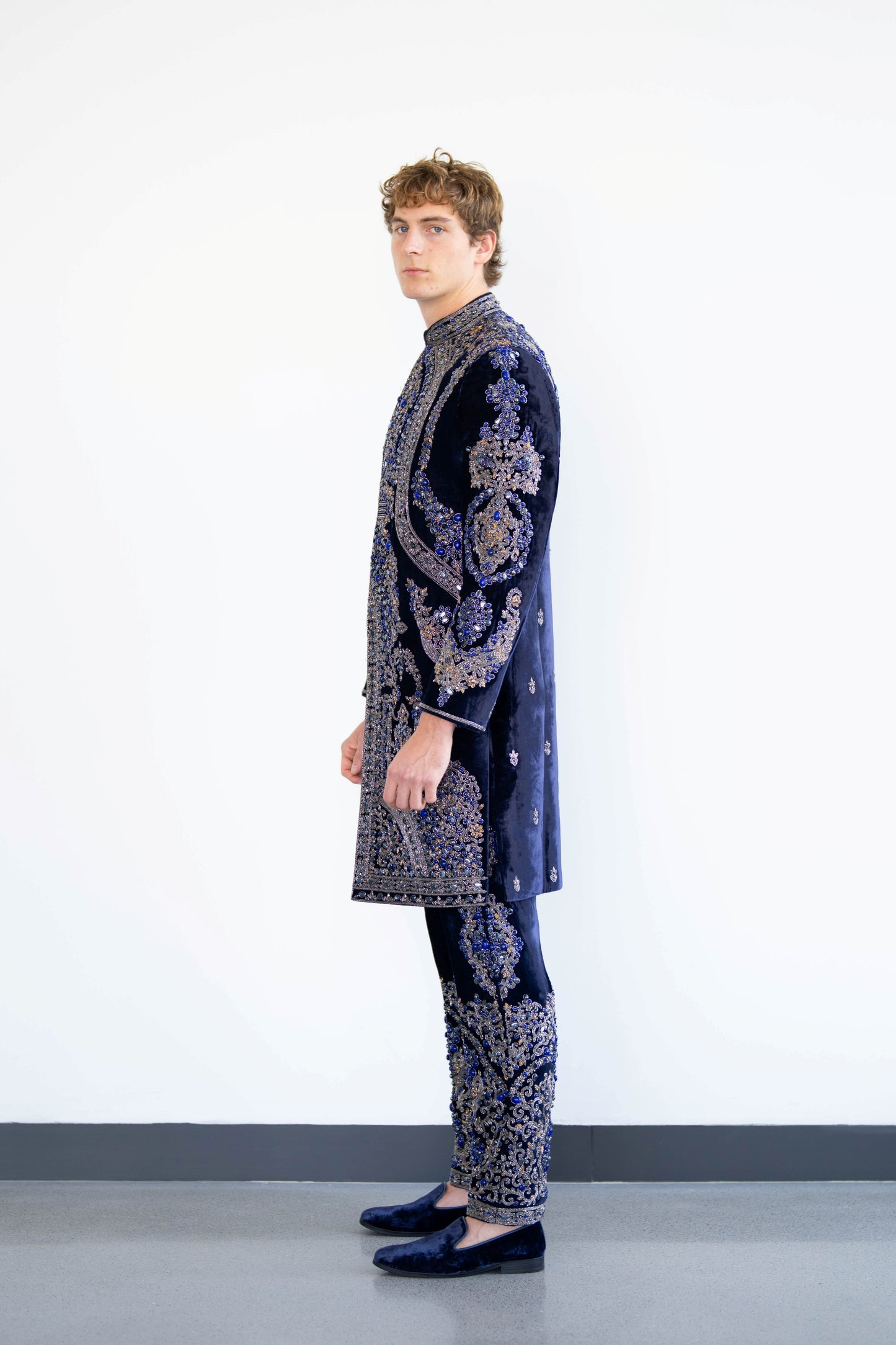 KAILASA- LOOK 11