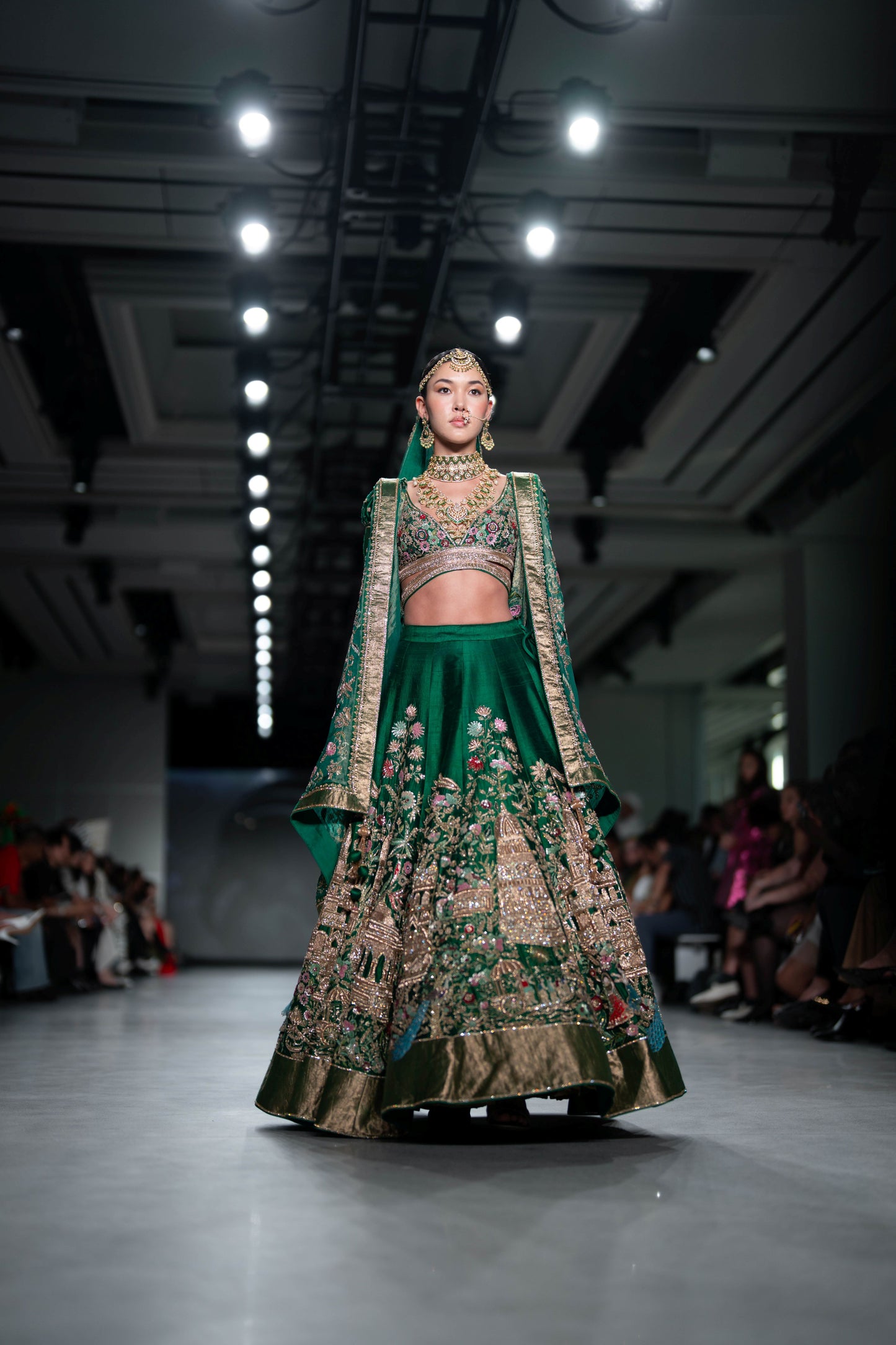 VRINDAVAN- LOOK 16