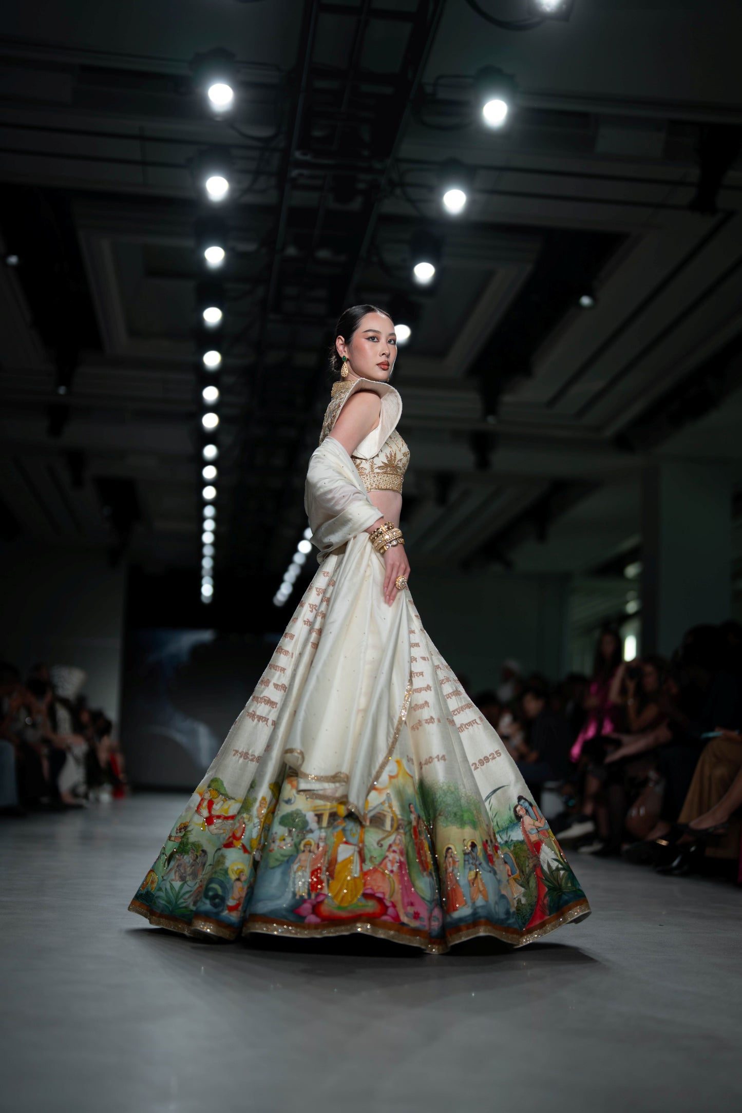 MAHARISHI VALMIKI- LOOK 18