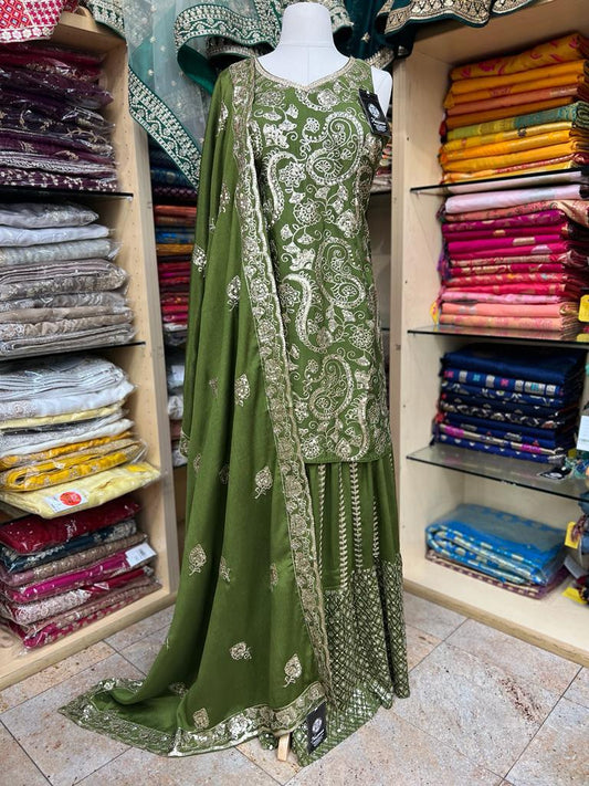 Partywear Suit D-085