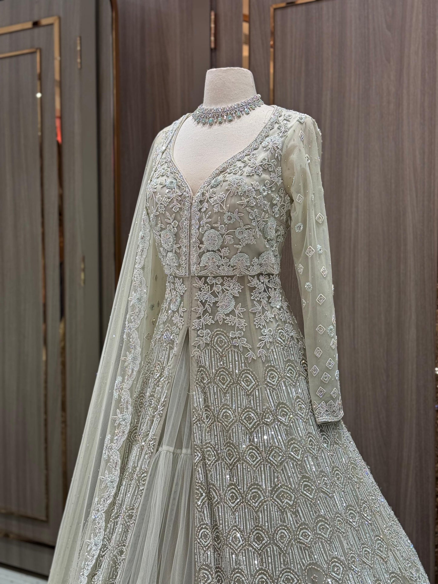 Bridal Lacha D-001