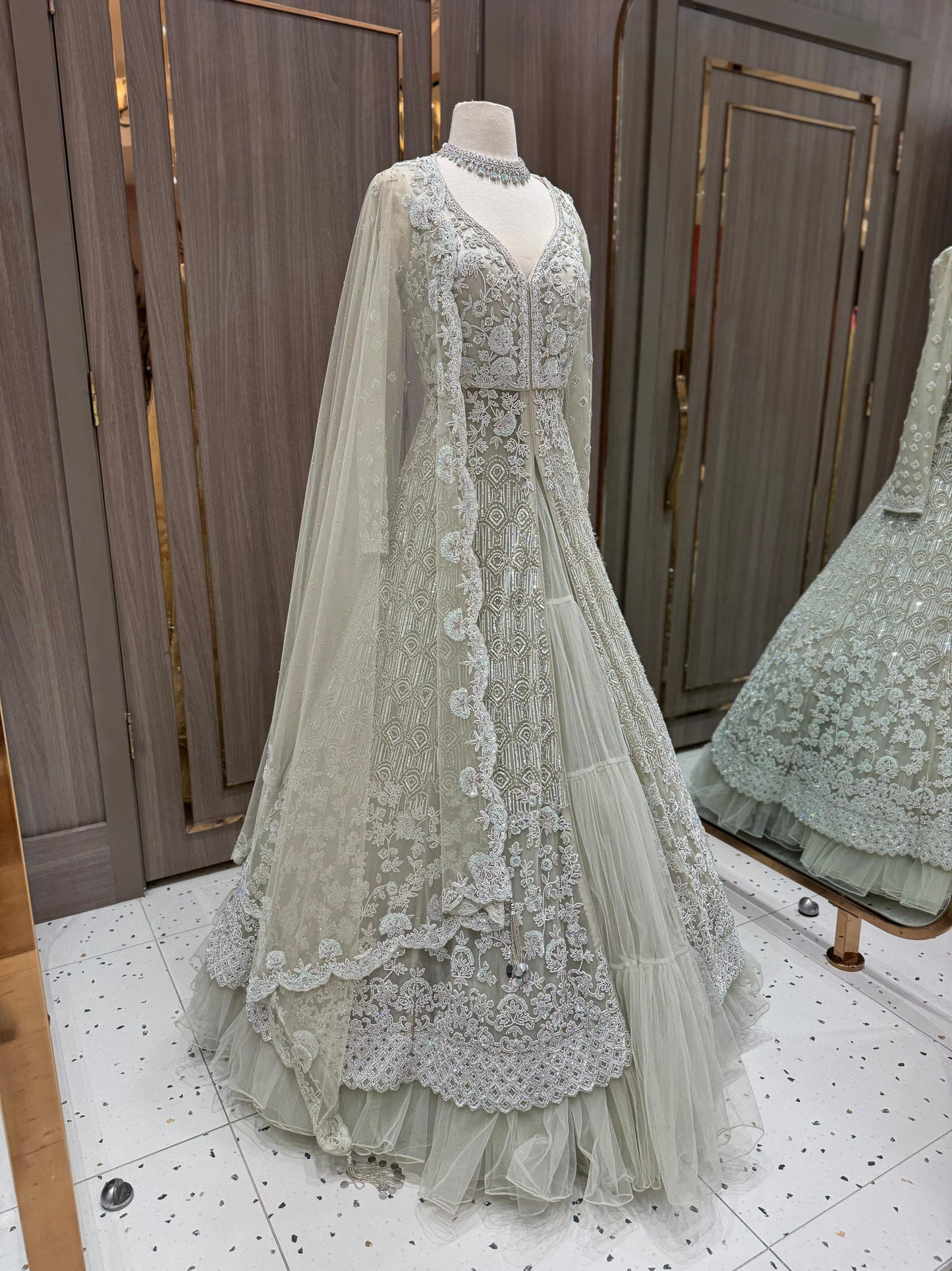 Bridal Lacha D-001