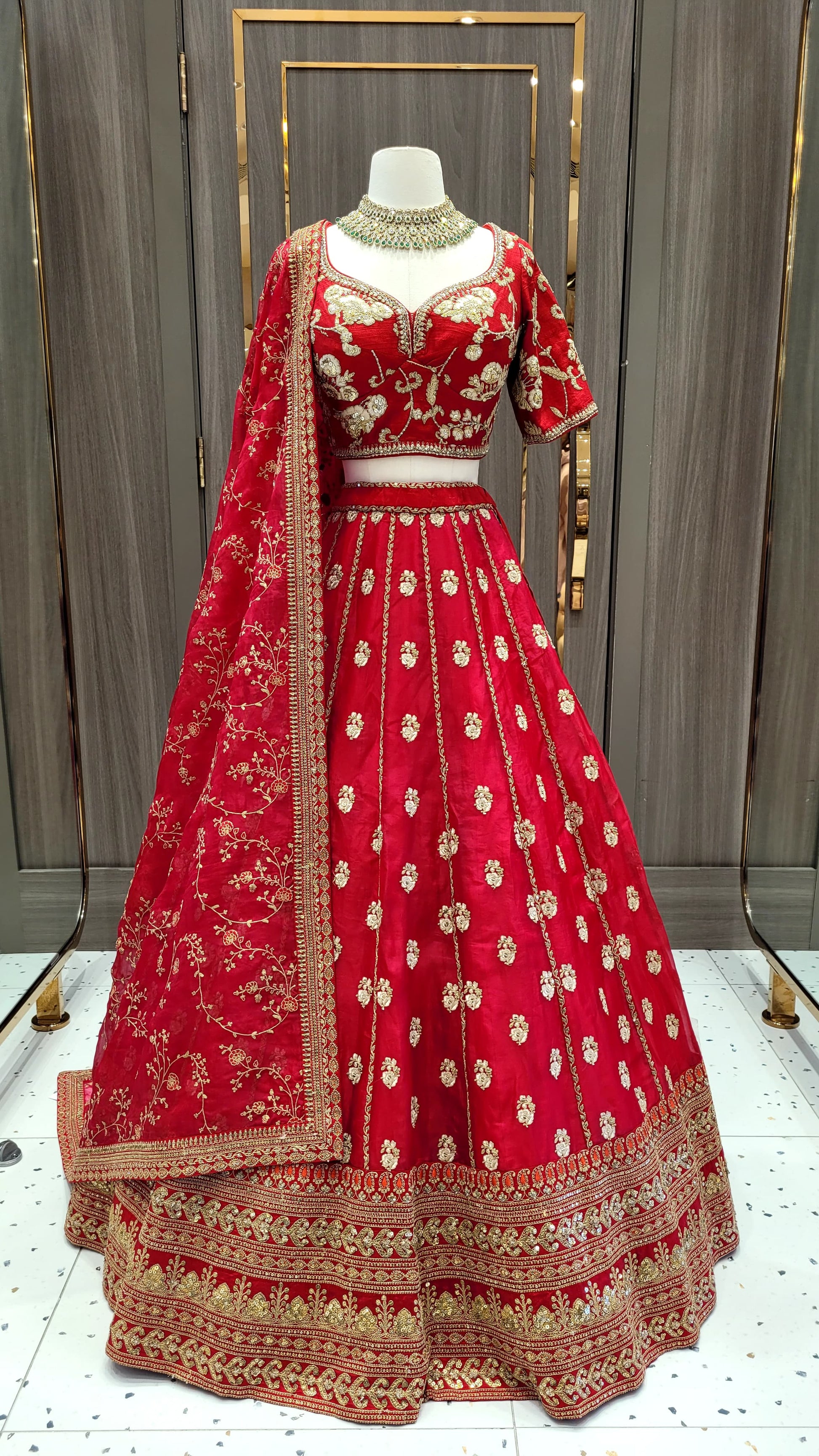 True Red Bridal Lehenga BL-123 – Nazranaa