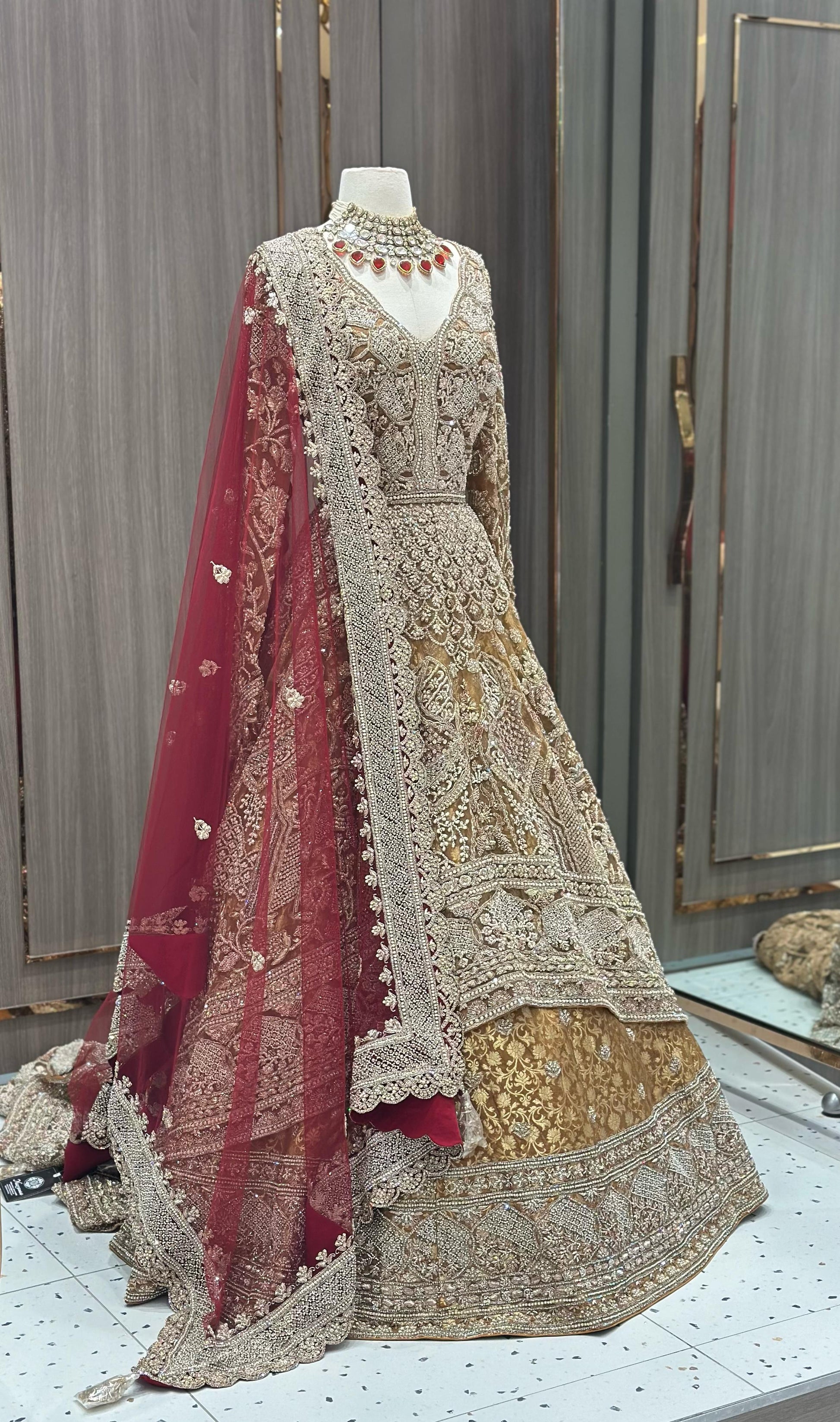 bridal dresses pakistani red Bridal Lacha BL-020 – Nazranaa