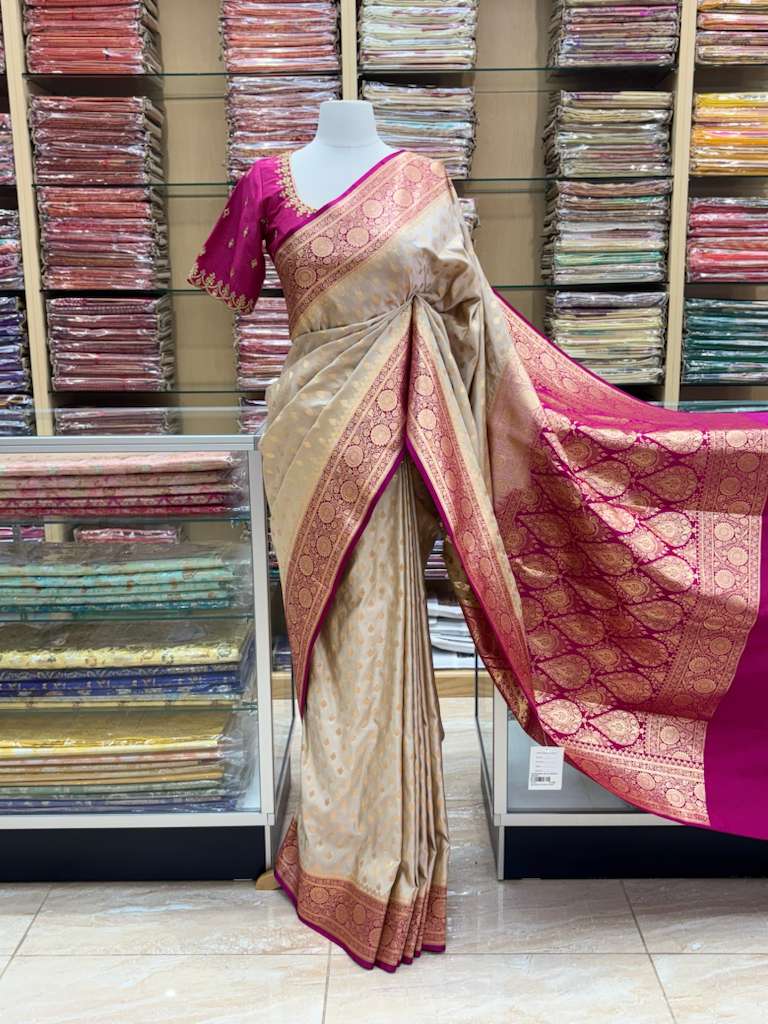 Art Banarasi Contrast Boarder Saree NB-58