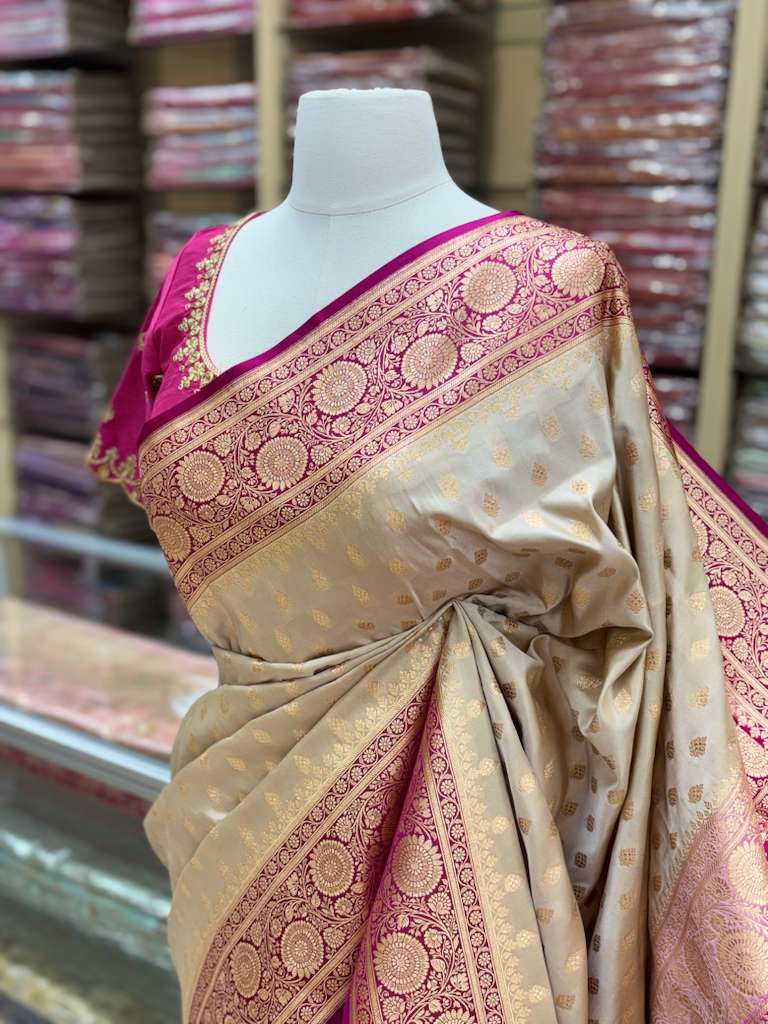 Art Banarasi Contrast Boarder Saree NB-58