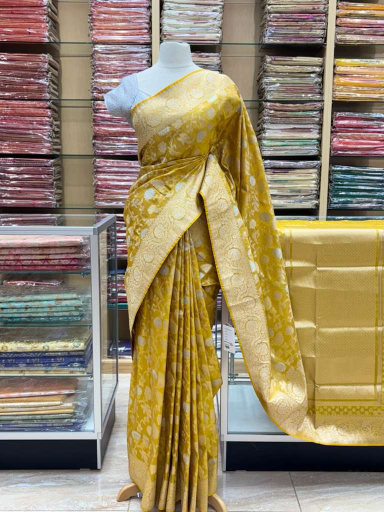 Banarasi Silk Saree NB-65