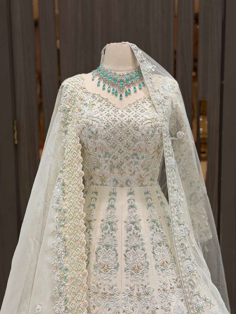 Ivory Bridal Lacha BL-030