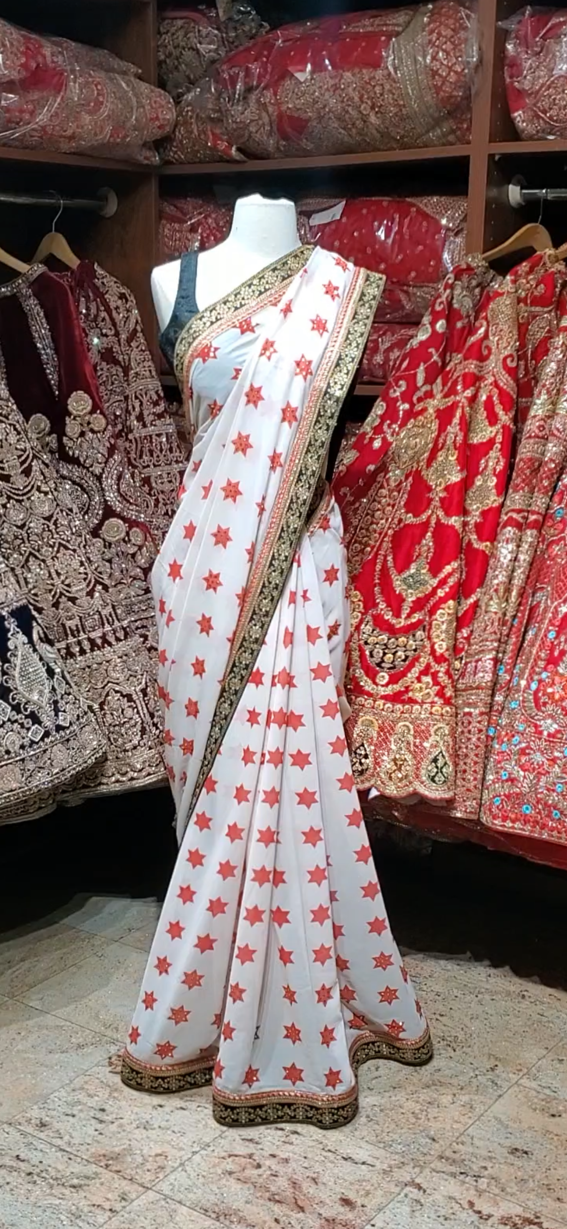 White Printed W/ Readymade Blouse Saree PWS-041