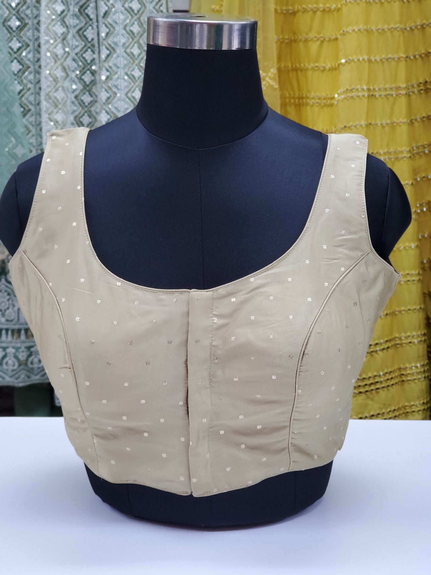 Fancy Brocade Blouse R1S34