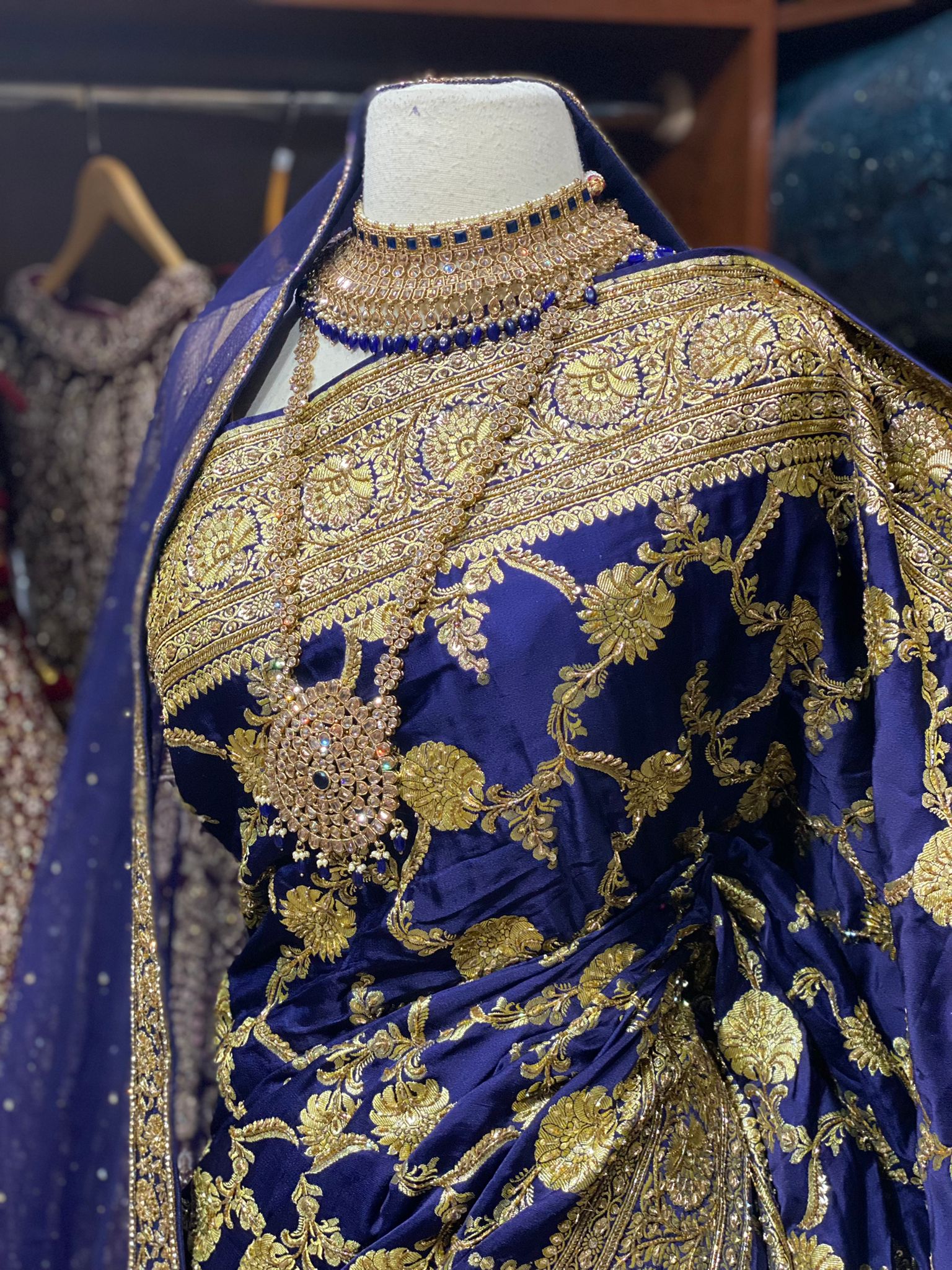 Navy Blue Banarasi Silk With Zari Print Work Saree – BEST SAREE