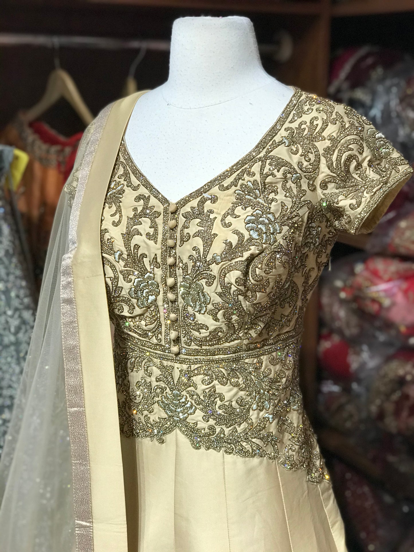 Gold Size 38 Tafetta Gown