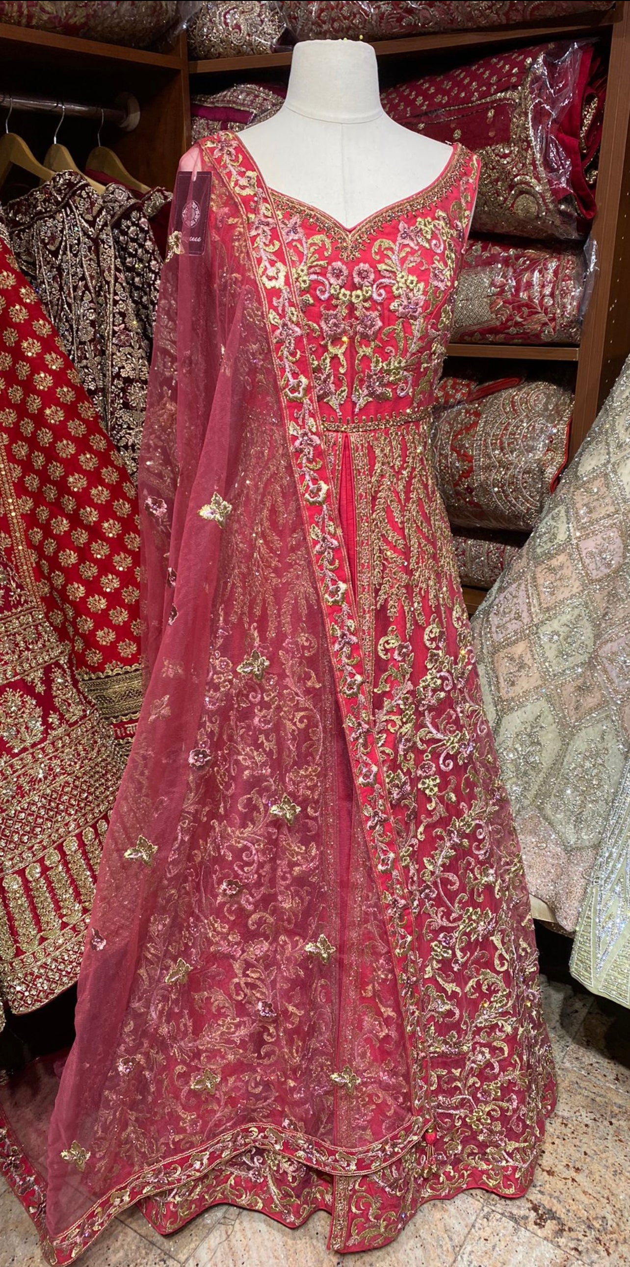 Crimson Pink Lacha Collection PL-015