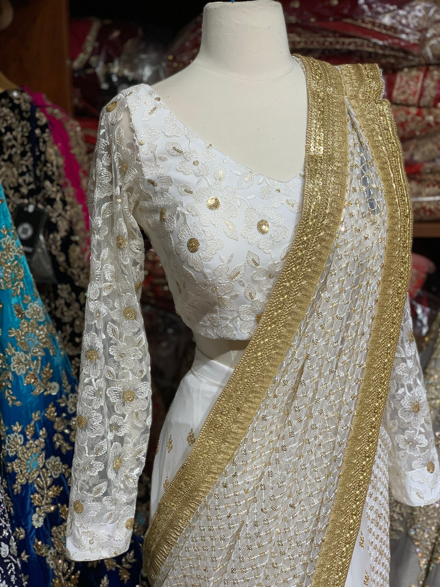 White Pre-Stitched Saree W/ Readymade Blouse PSS-19