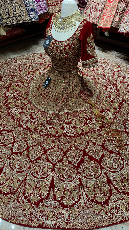 The Urmila Lehenga