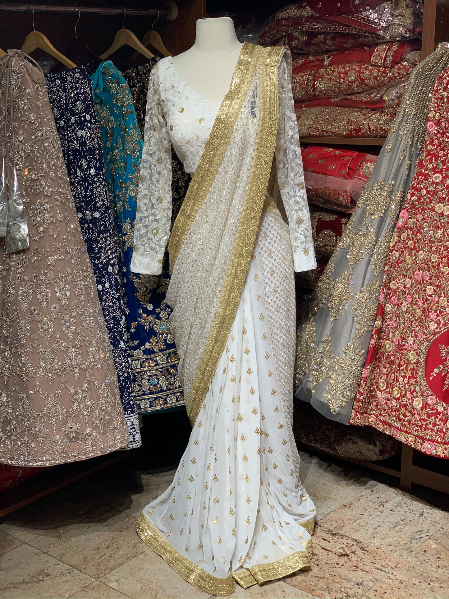 White Pre-Stitched Saree W/ Readymade Blouse PSS-19