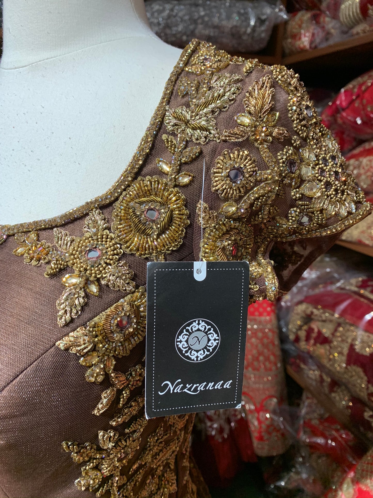 Brown Size 38 Lacha