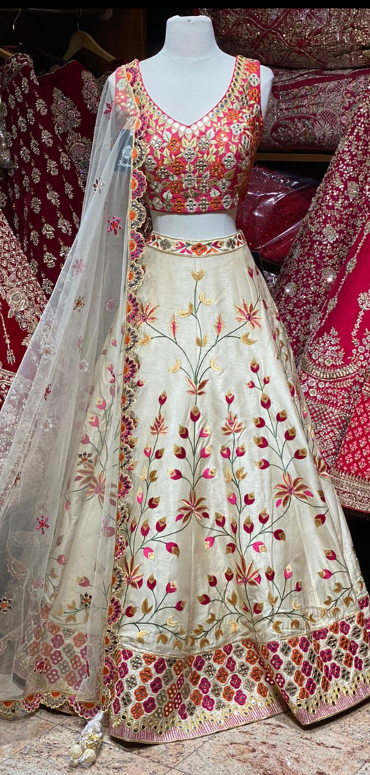 Dover White Unmissable Rangaadi Party Wear Collection PWC-008